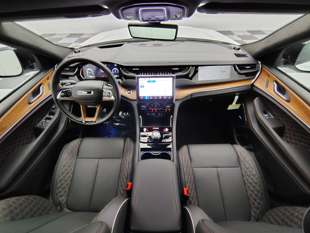 New 2025 Jeep Grand Cherokee Summit Reserve SUV