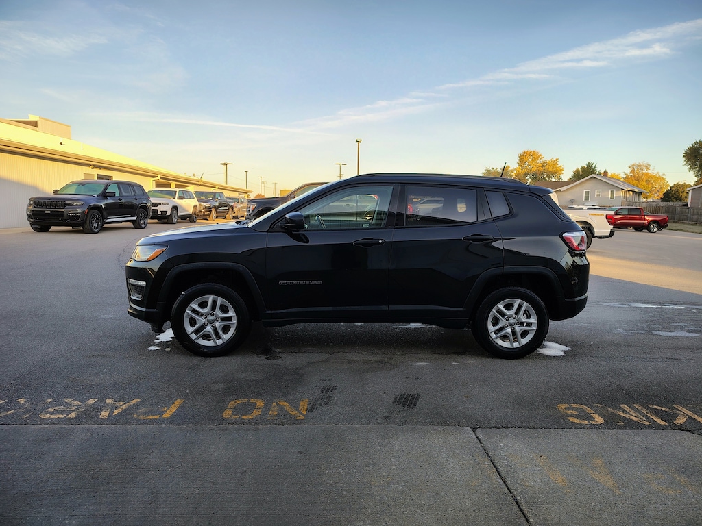 Used 2018 Jeep Compass Sport FWD SUV