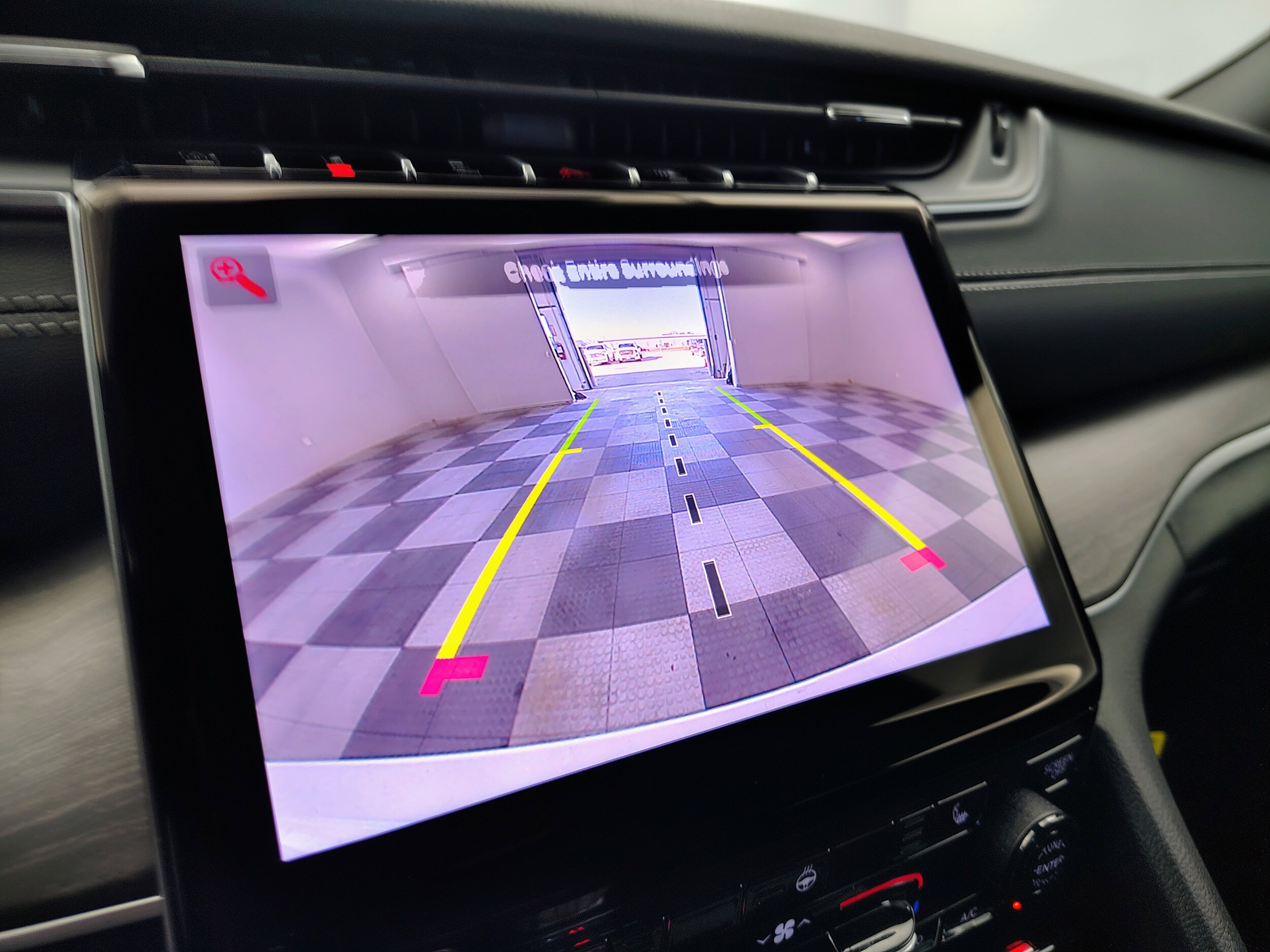 2025 Jeep Grand Cherokee Limited photo 2