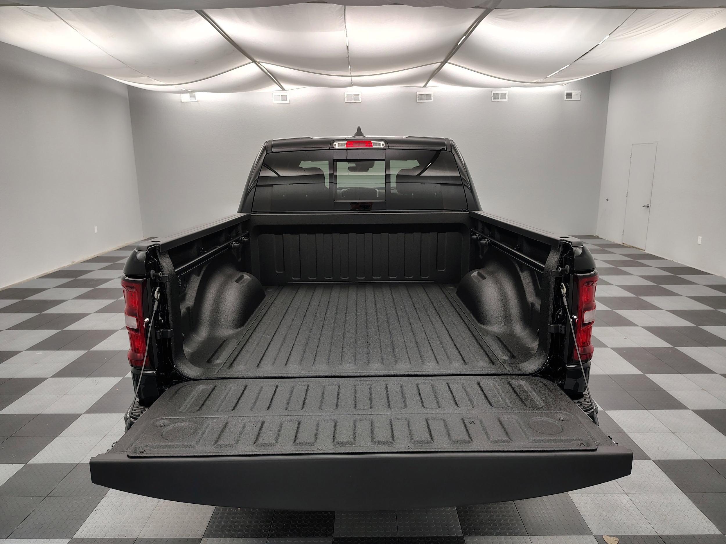 2026 RAM 1500 Big Horn/Lone Star - Photo 11