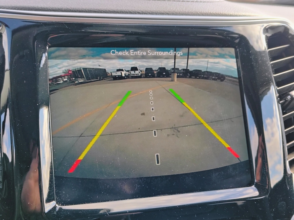 Used 2019 Jeep Cherokee Limited 4x4 SUV