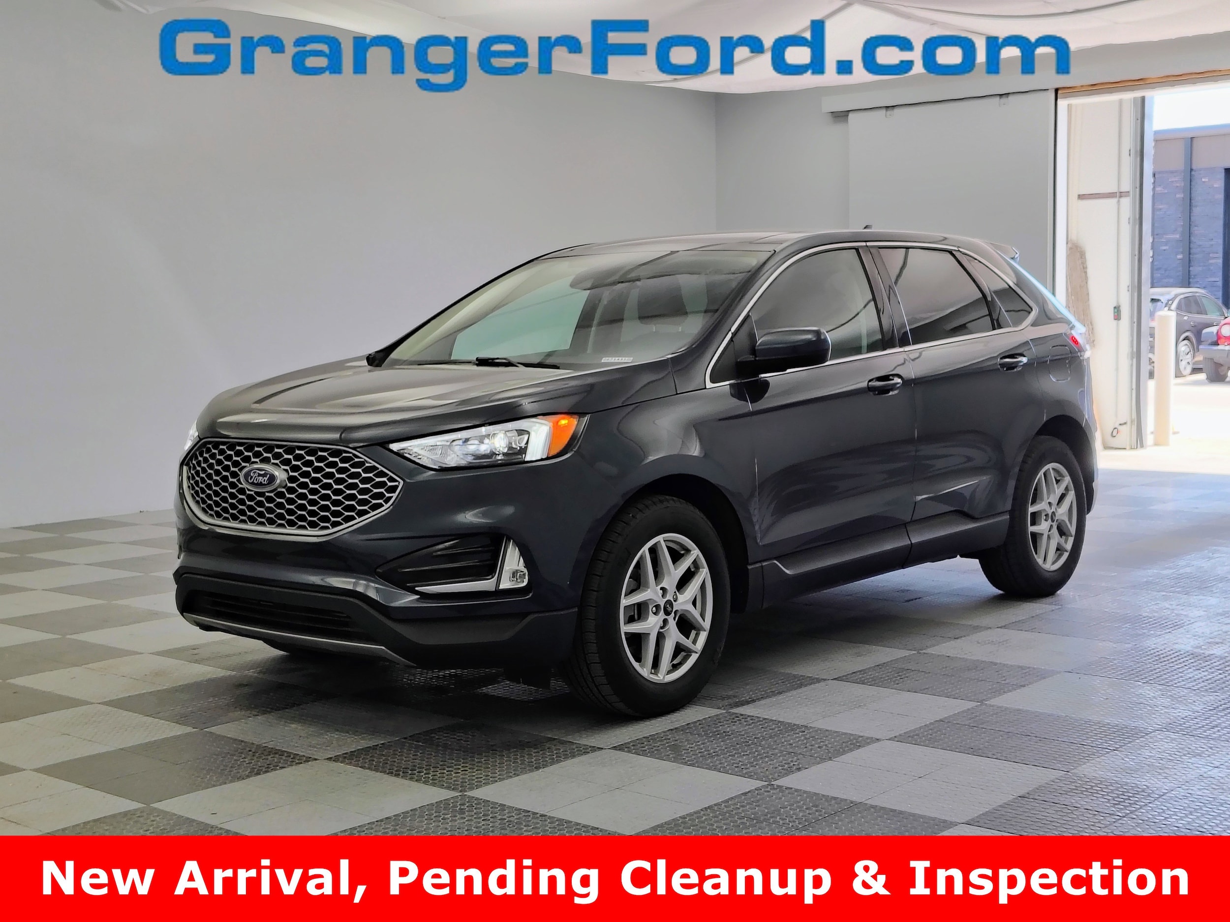 2023 Ford Edge SEL AWD's photo