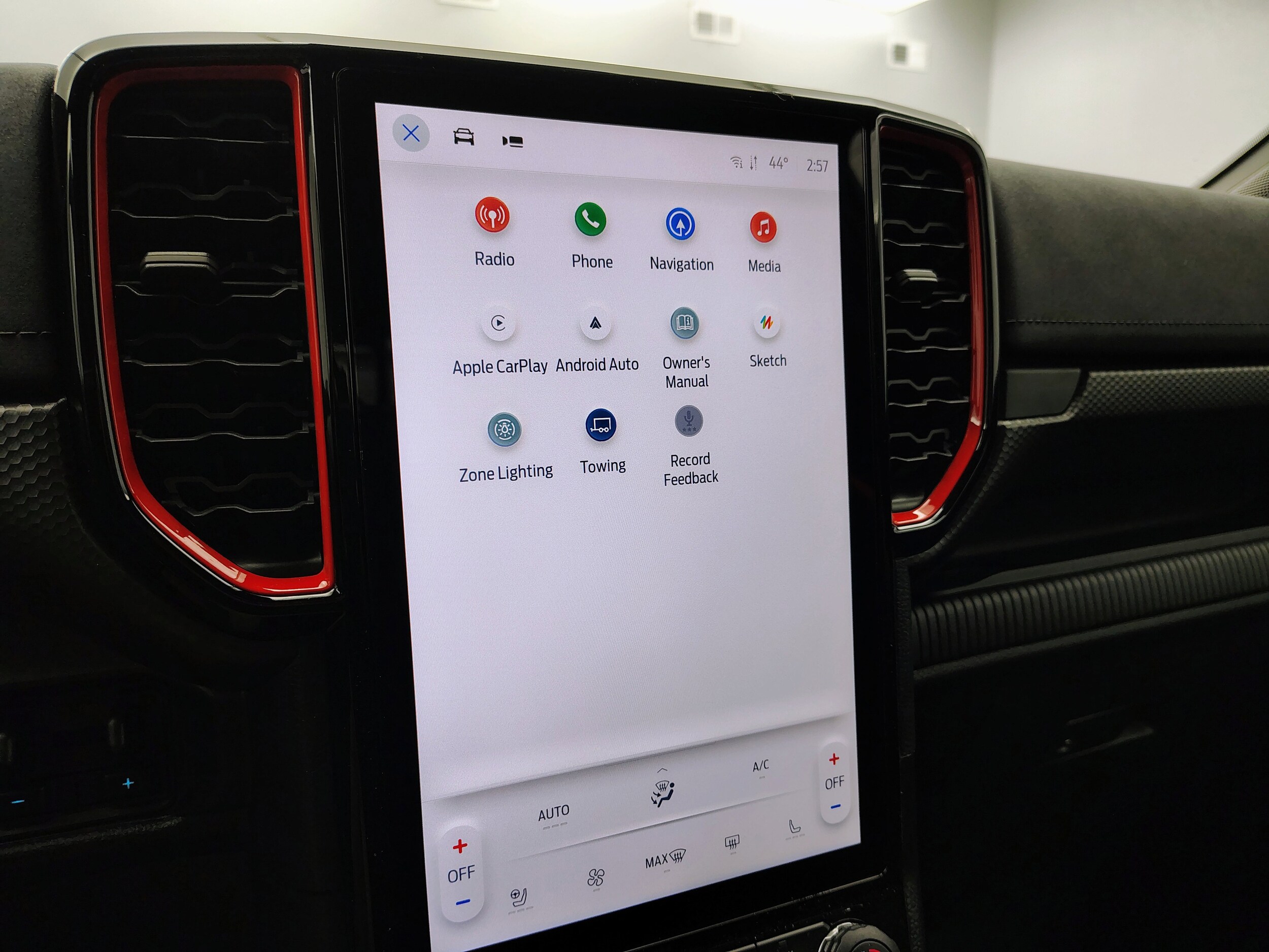 2025 Ford Ranger Raptor photo 3