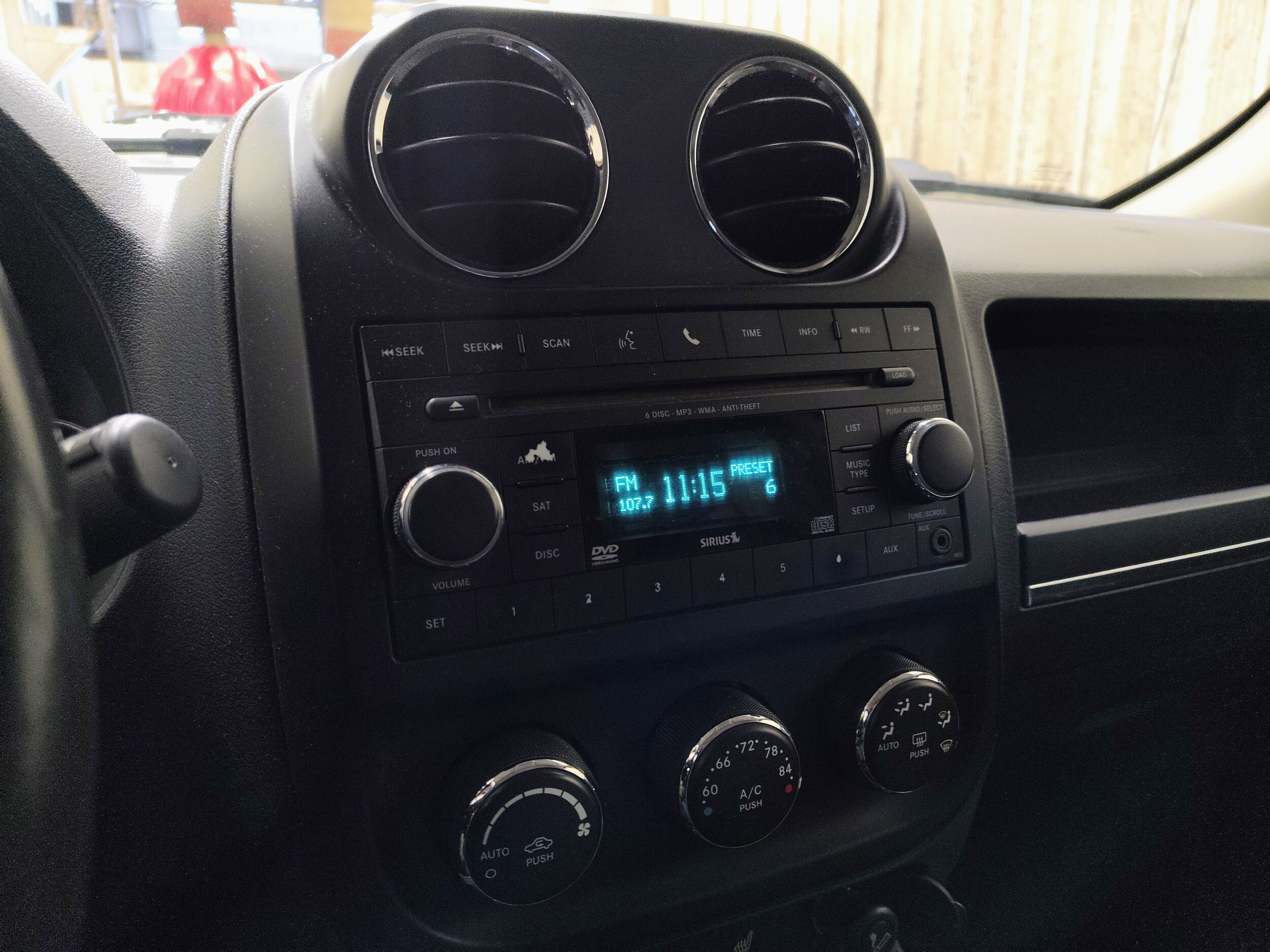 2012 Jeep Patriot Limited photo 2