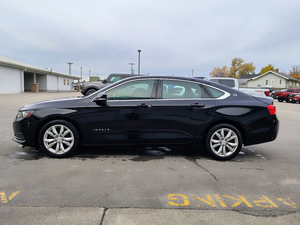 Used 2017 Chevrolet Impala LT w/1LT Car