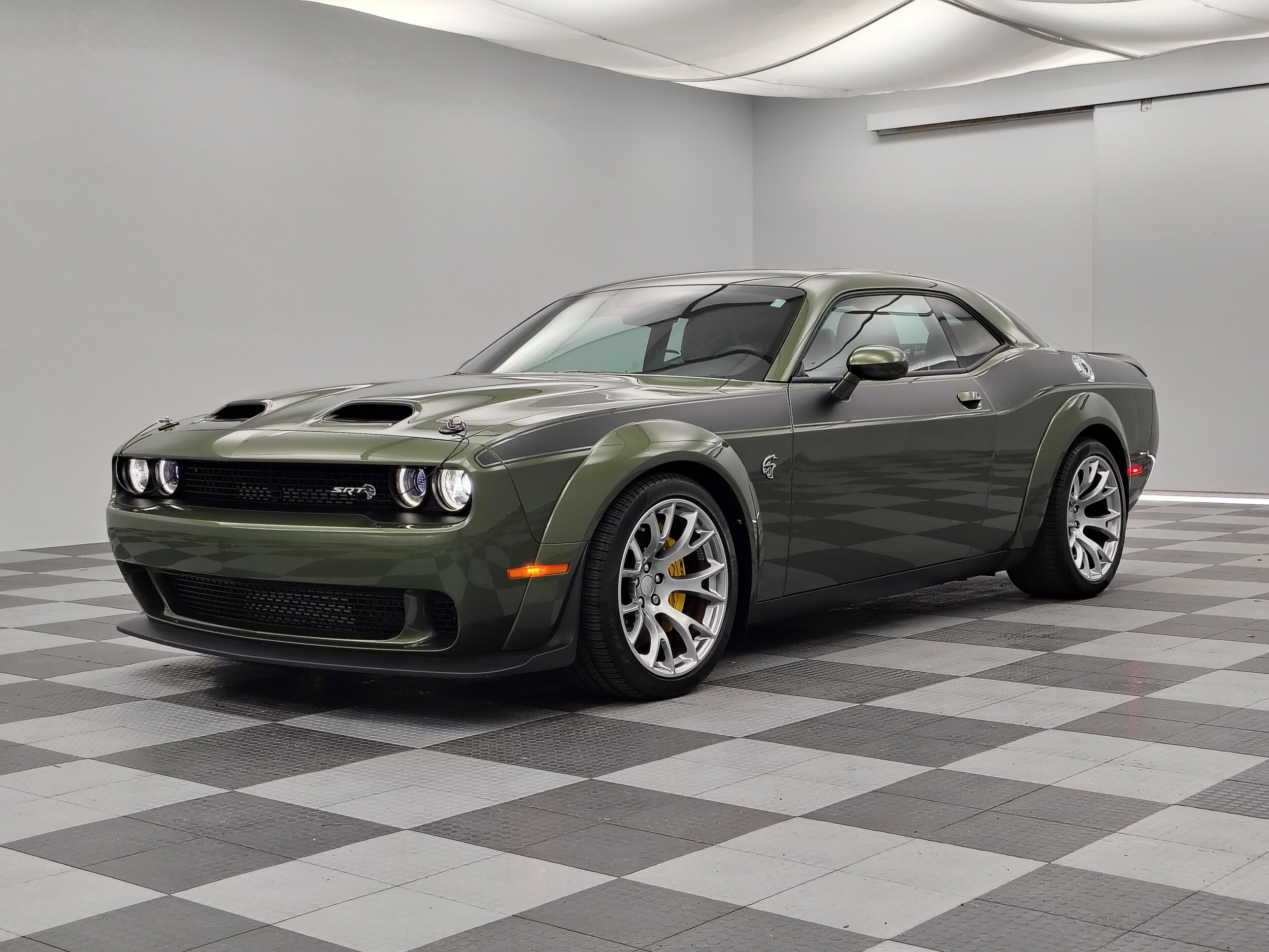 2022 Dodge Challenger SRT8 Hellcat Redeye Widebody photo 4