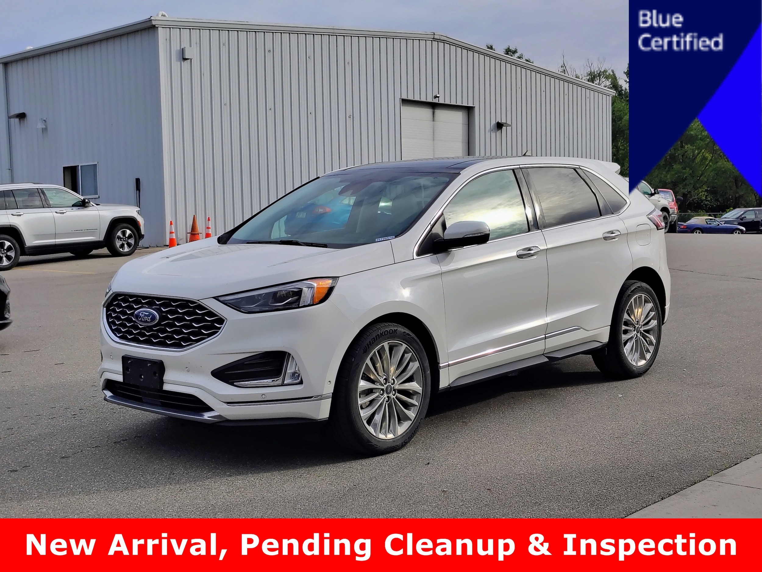 2022 Ford Edge Titanium AWD's photo