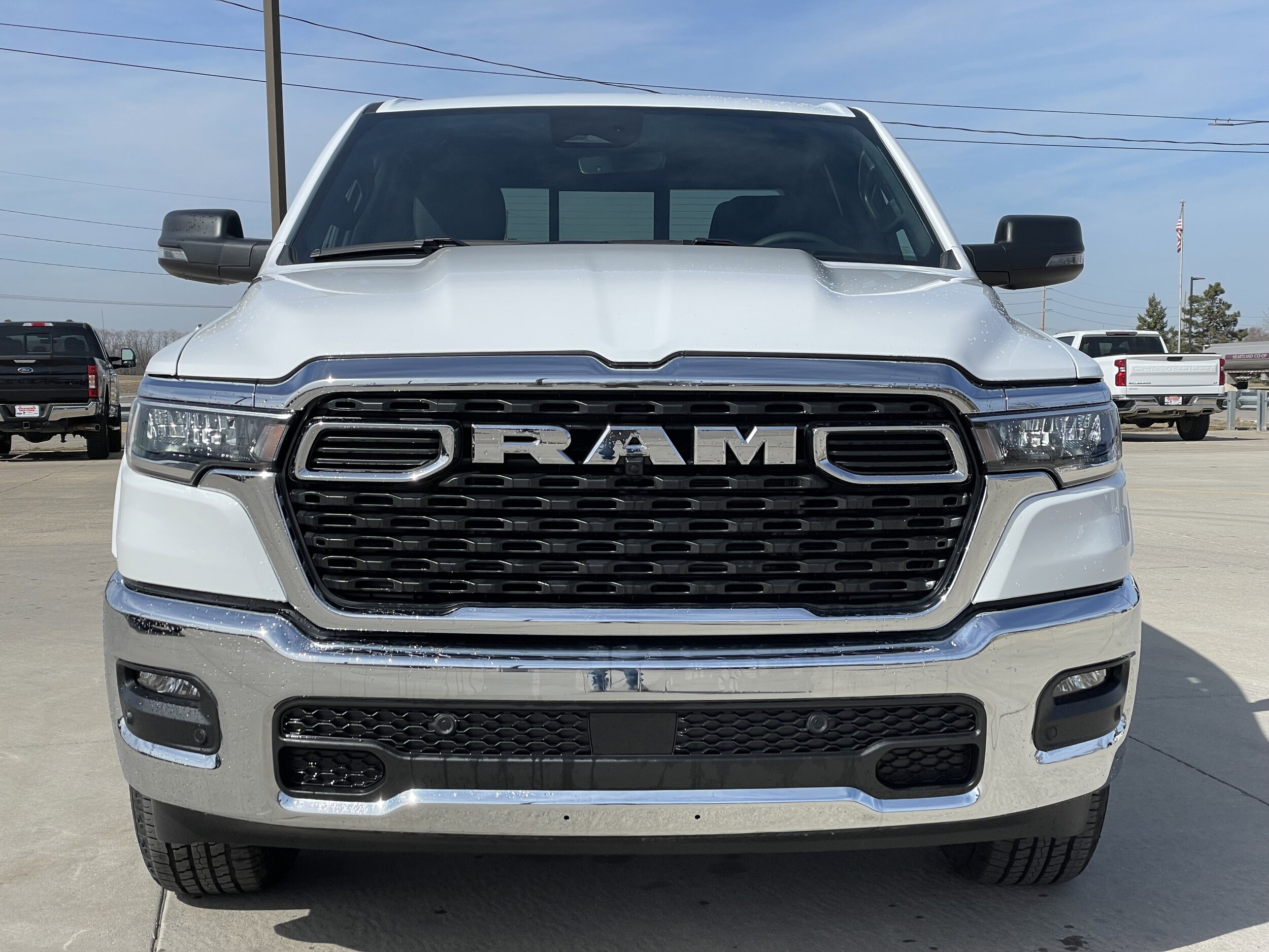 2025 Ram 1500 Big Horn photo 3