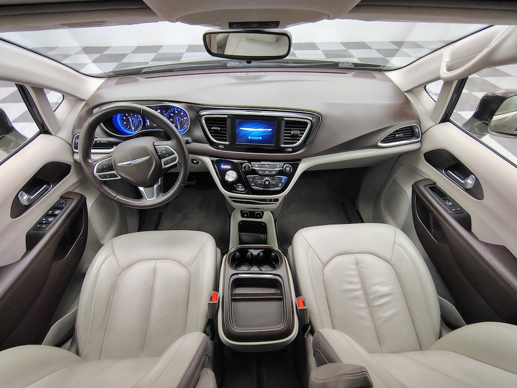 Used 2018 Chrysler Pacifica Touring L Van