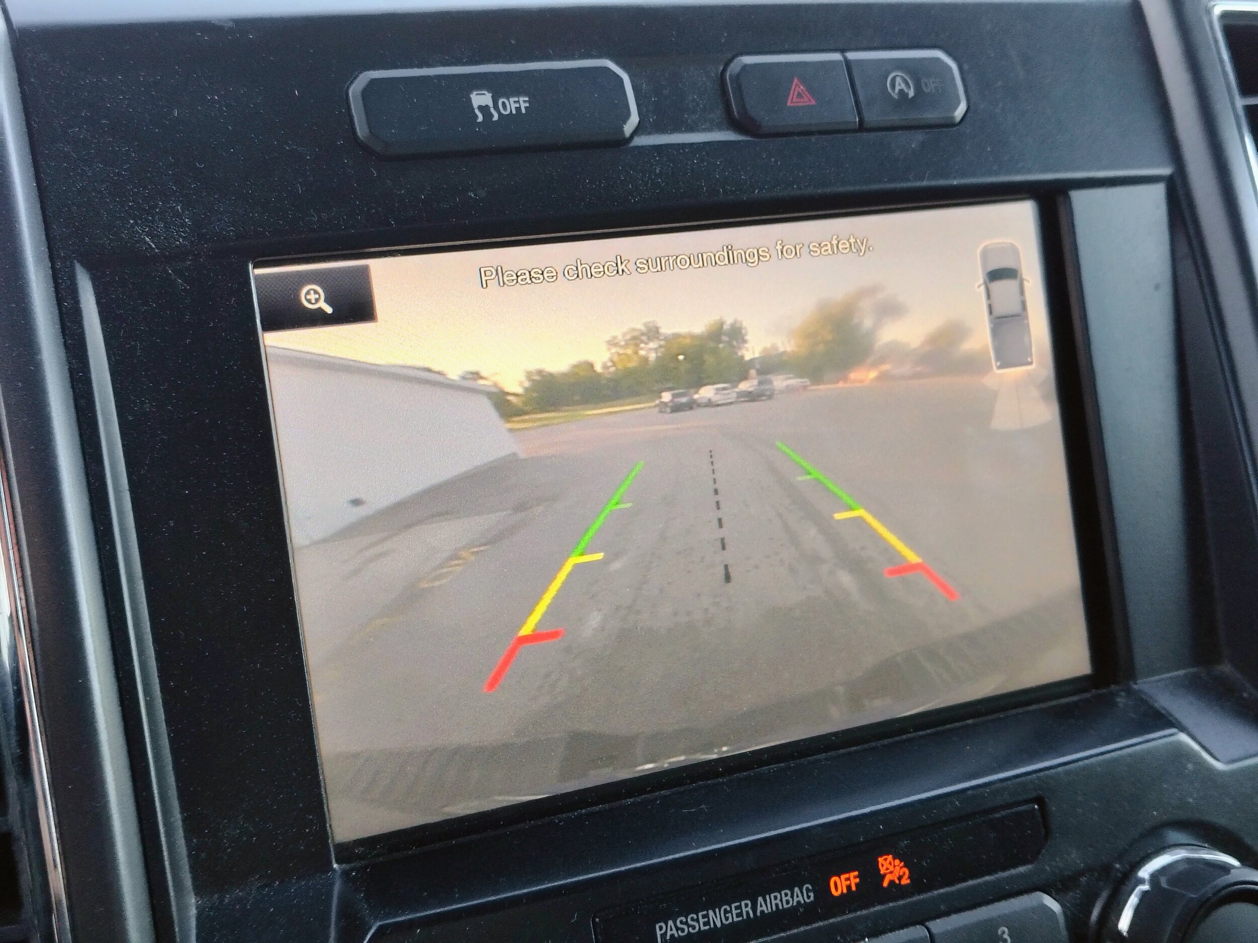 2015 Ford F-150 XLT photo 3