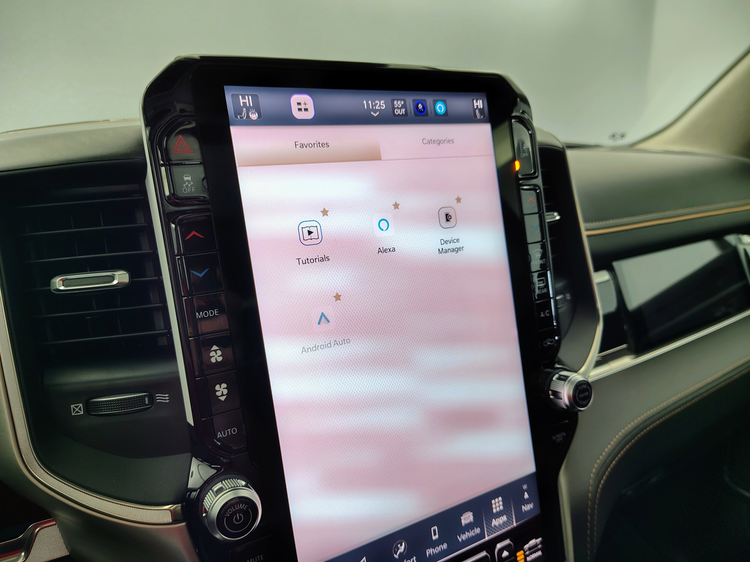 2026 Ram 1500 photo 4