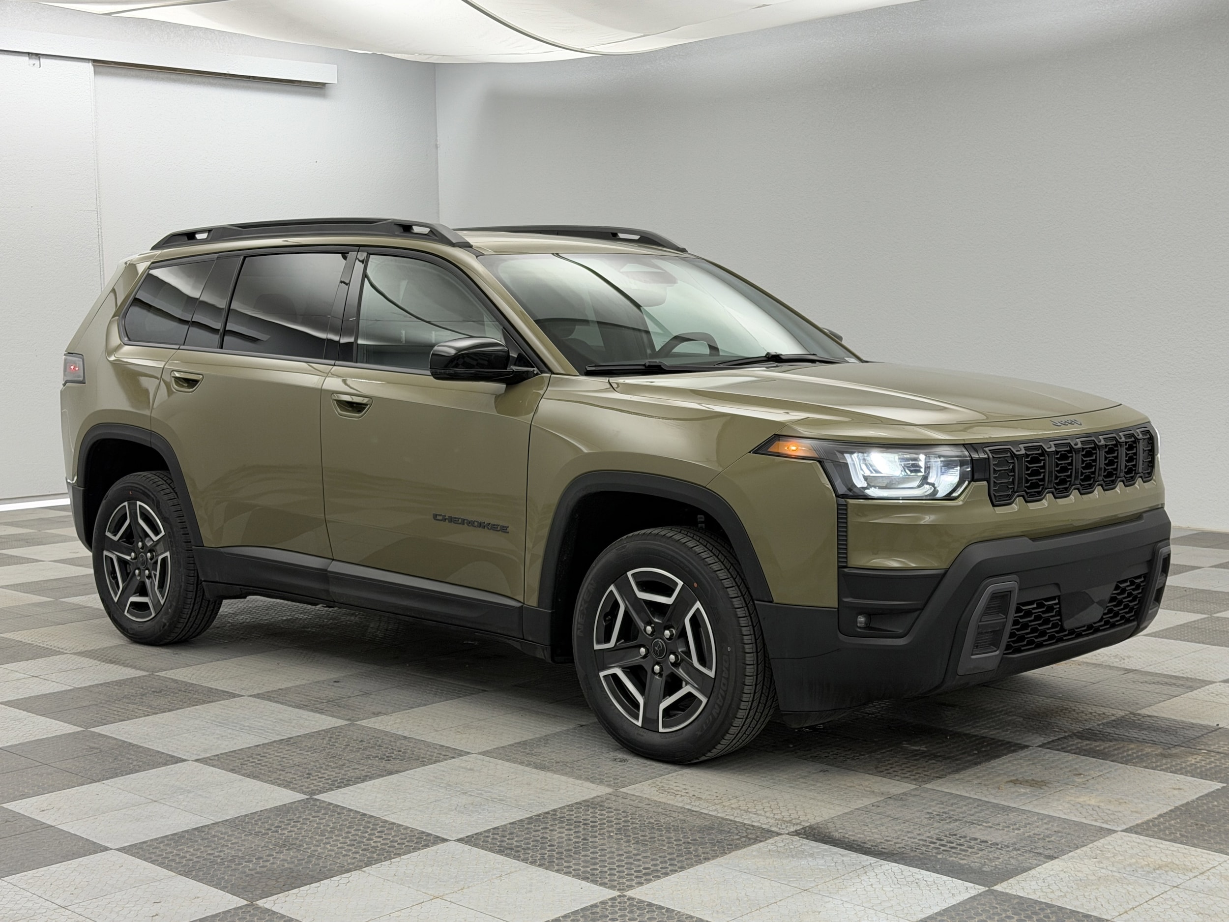 2026 Jeep Cherokee Limited HEV 4X4's photo