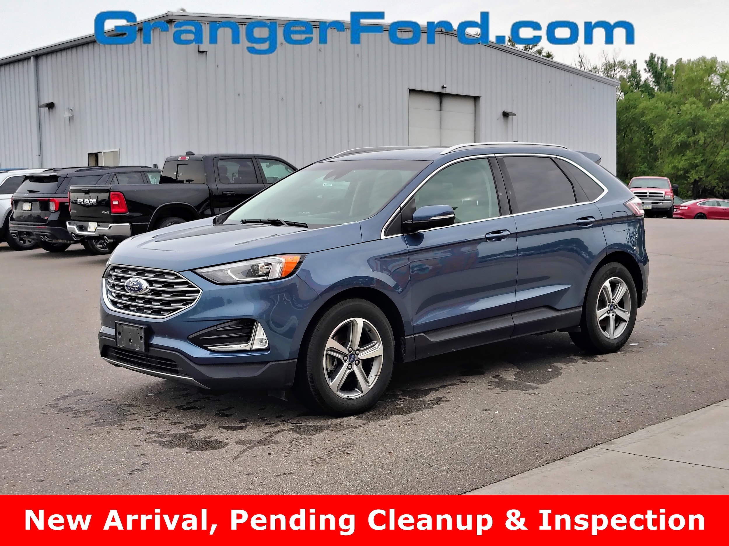 2019 Ford Edge SEL's photo