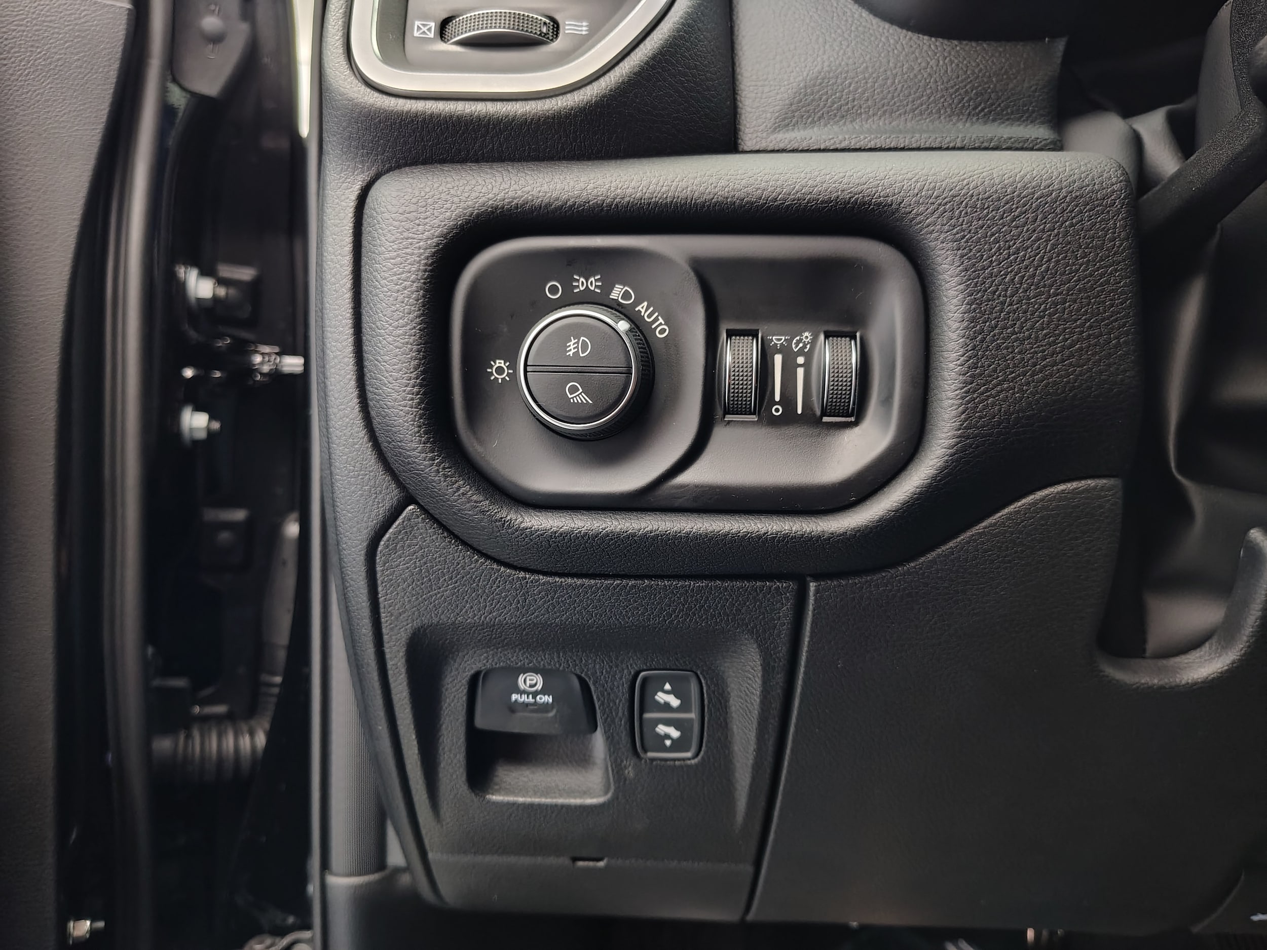 2026 RAM 1500 Big Horn/Lone Star - Photo 42
