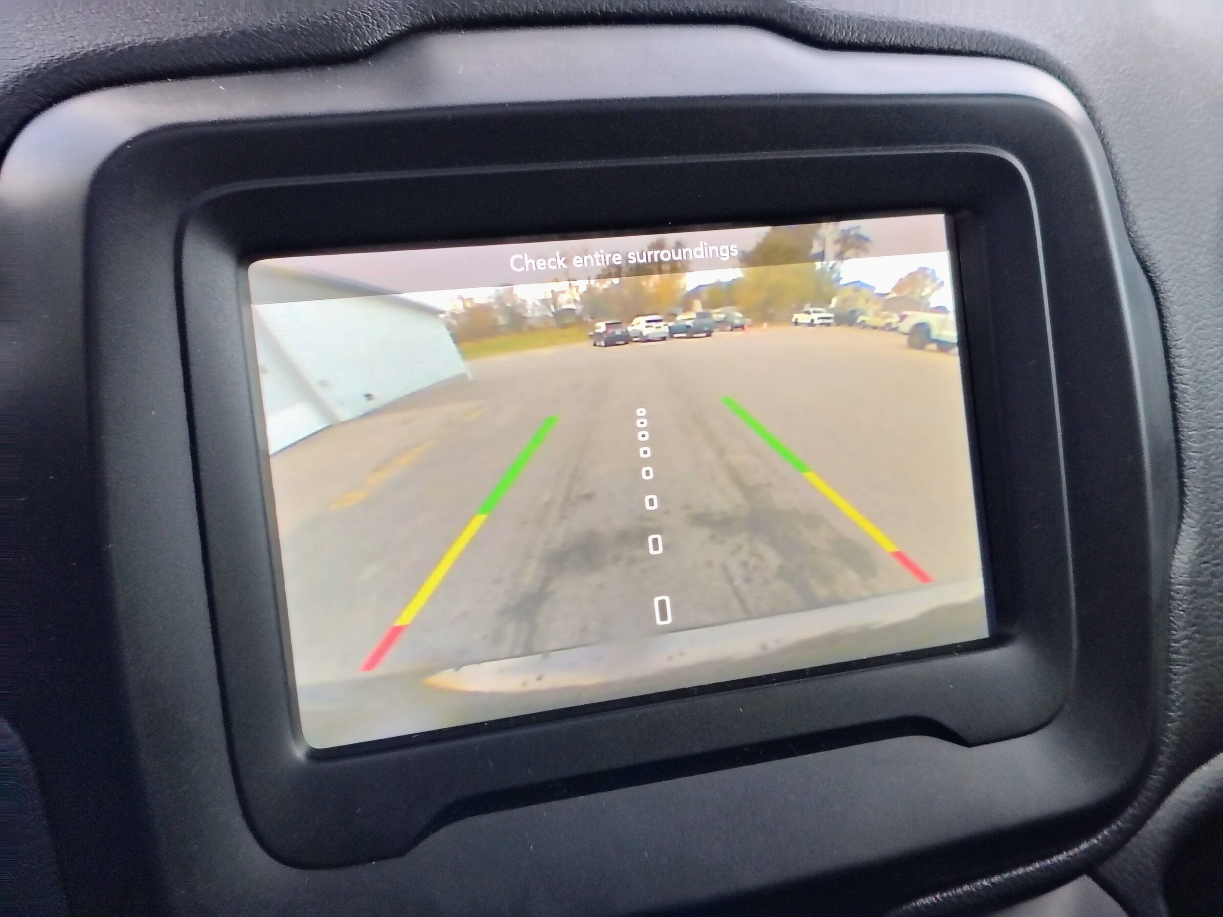 2019 Jeep Renegade Latitude photo 3