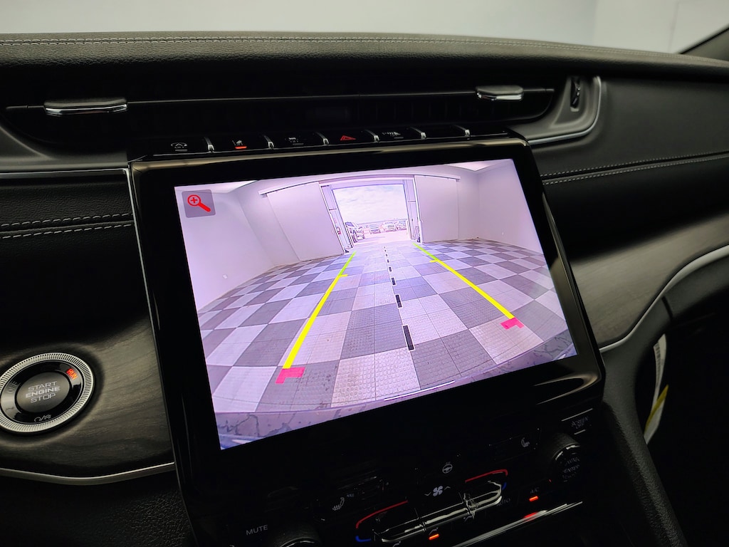 New 2025 Jeep Grand Cherokee Limited SUV