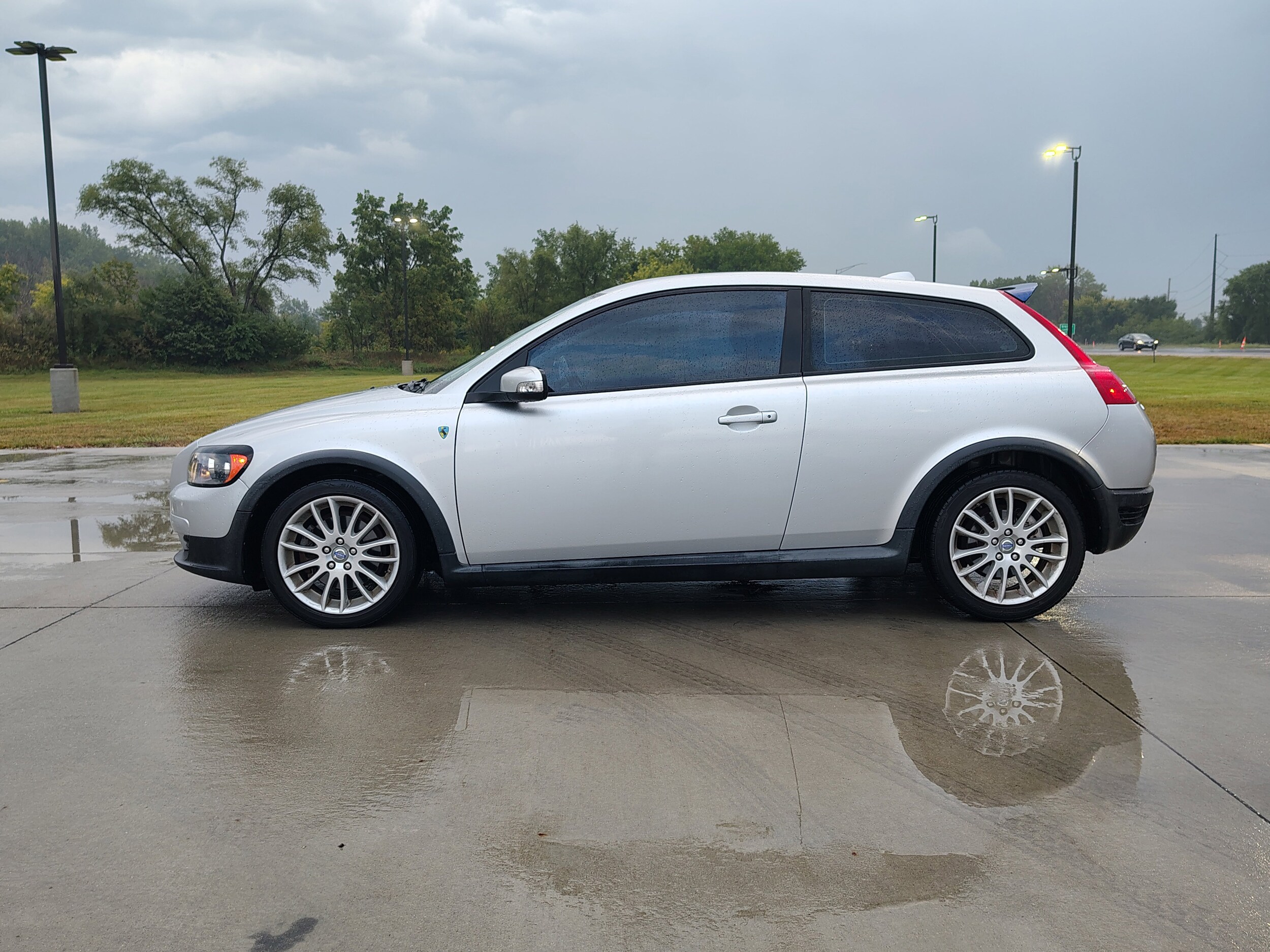 2010 Volvo C30 T5 photo 2