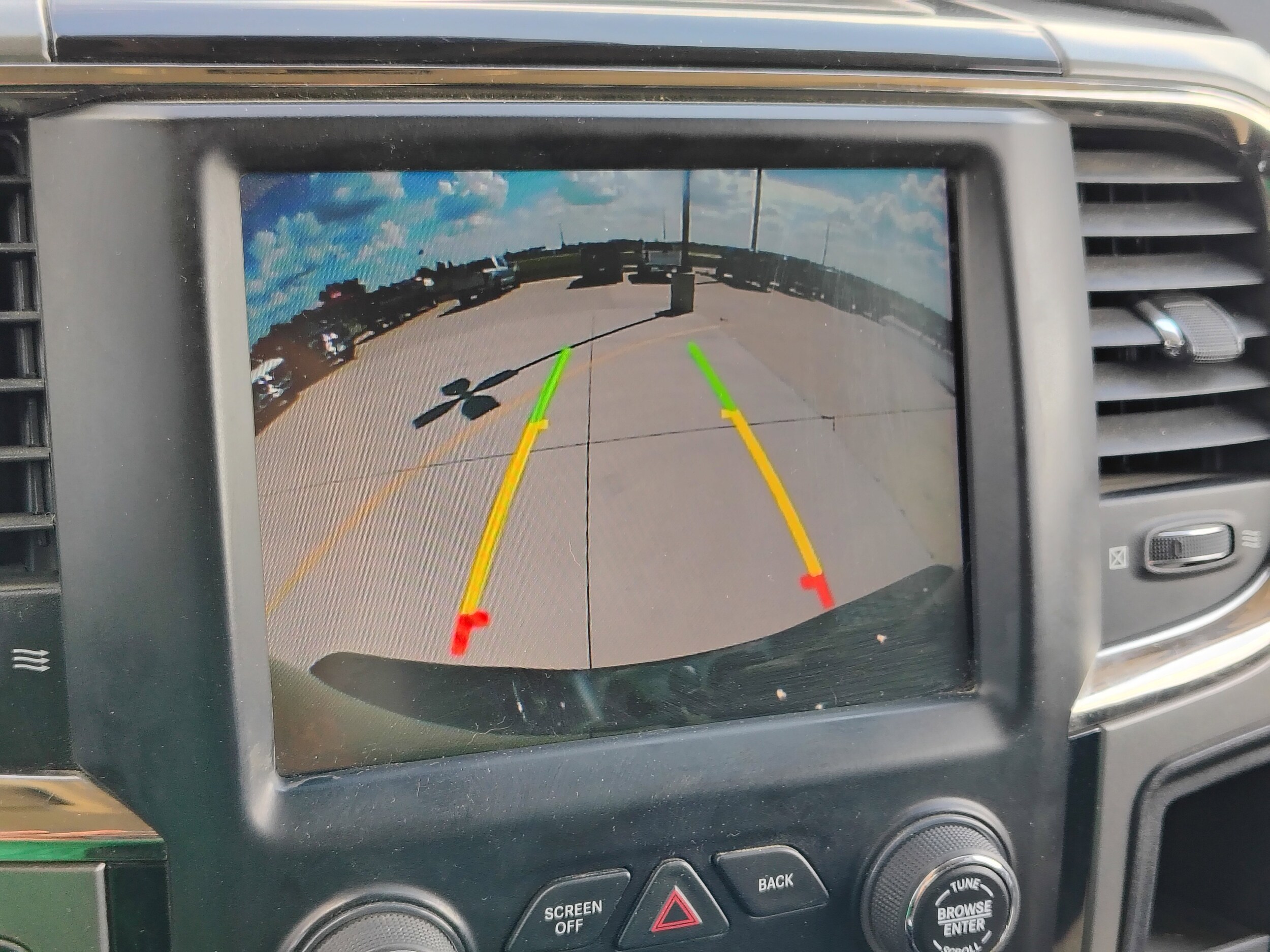 2015 Ram 1500 Sport photo 3