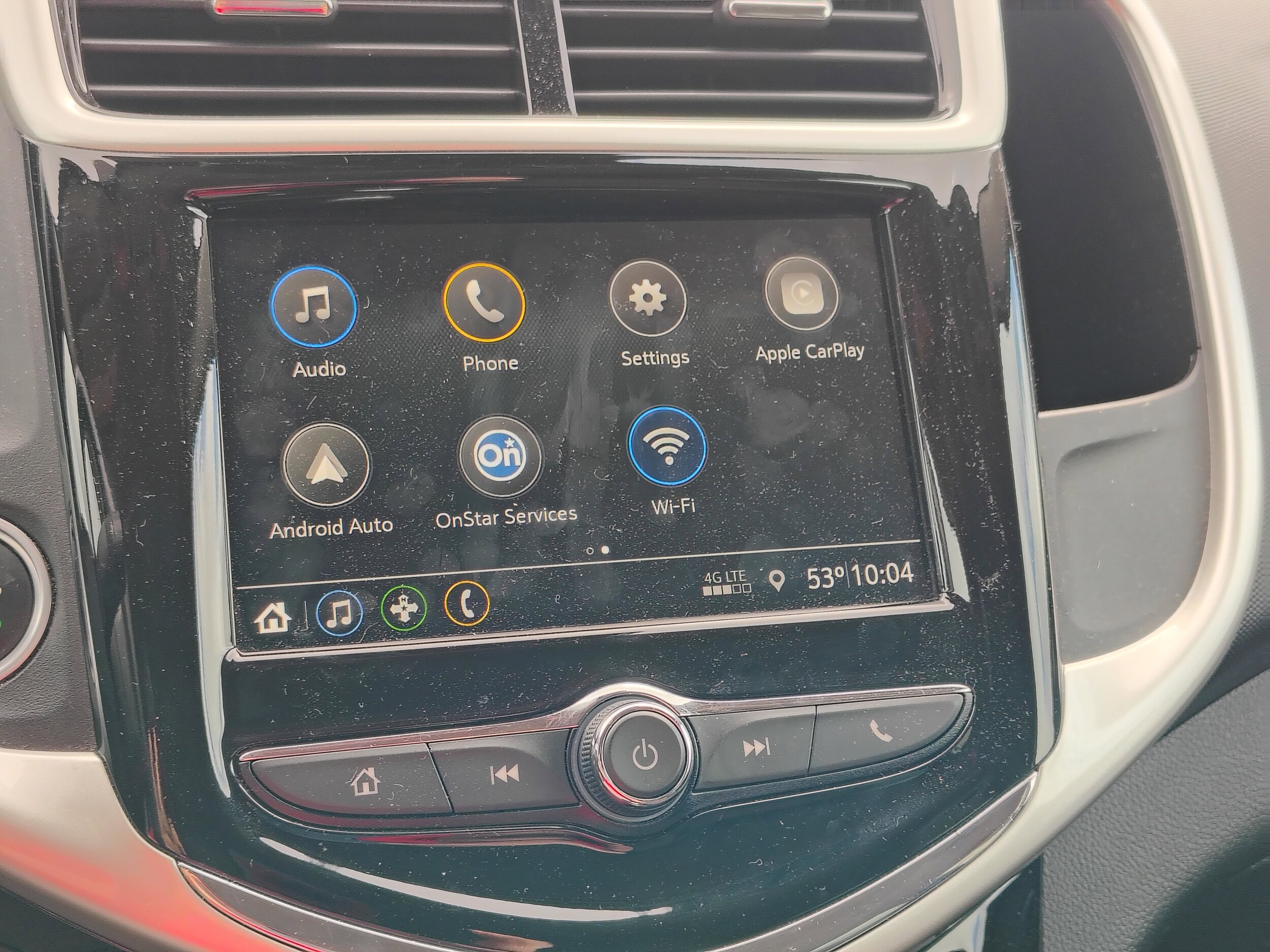2019 Chevrolet Sonic LT photo 2