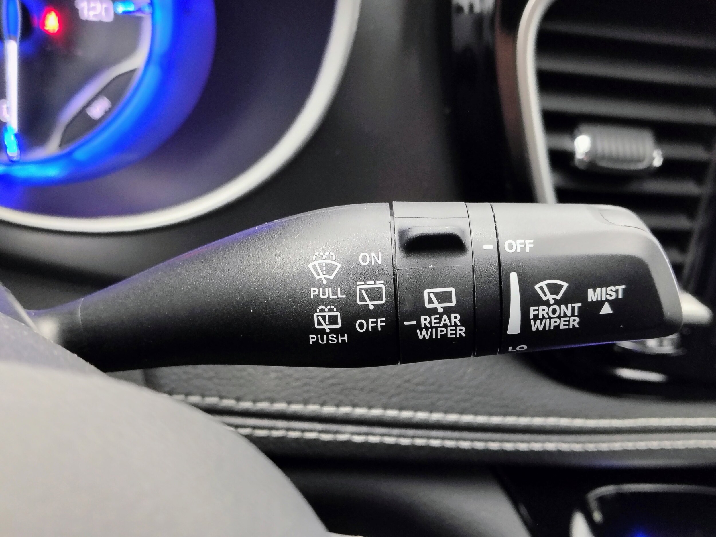 2026 Chrysler Pacifica Select - Photo 39