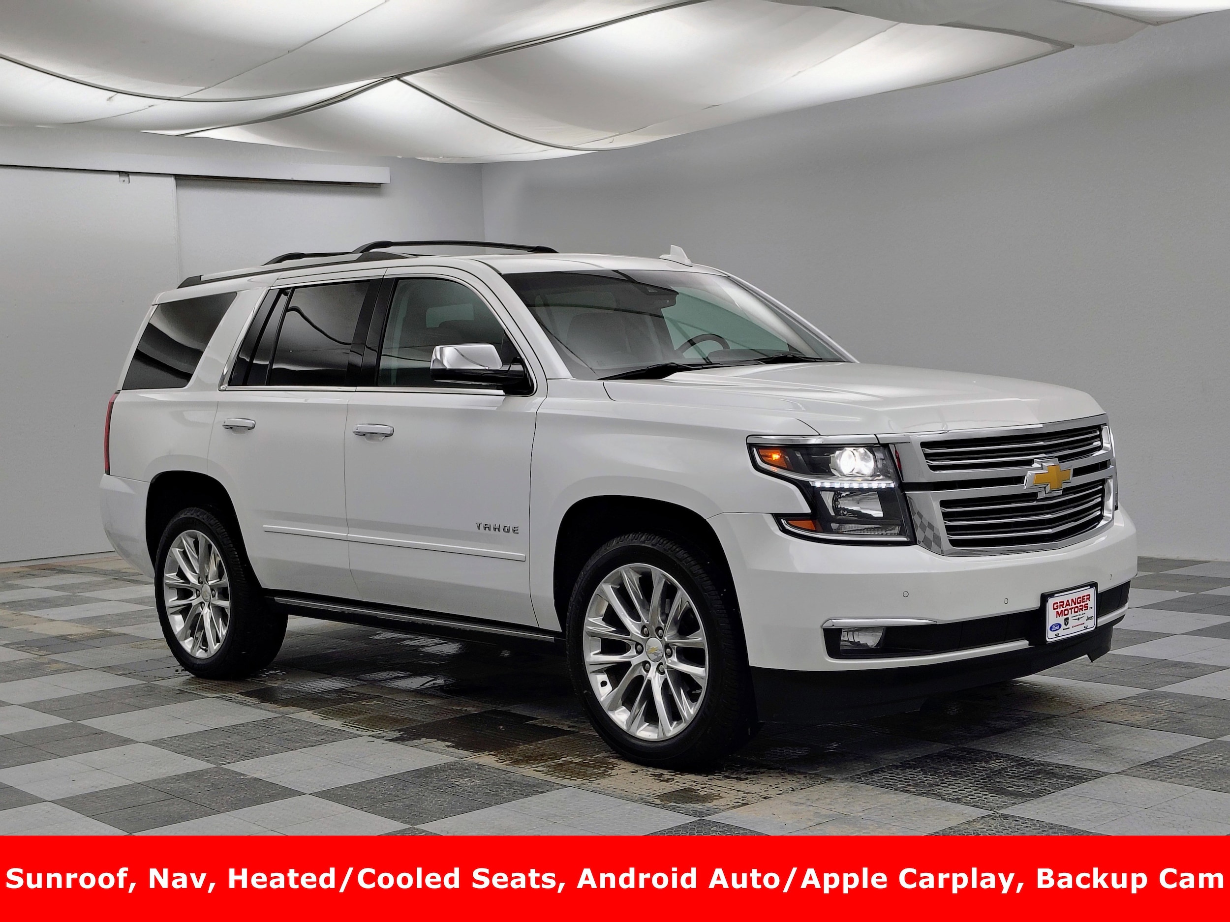 2019 Chevrolet Tahoe Premier's photo