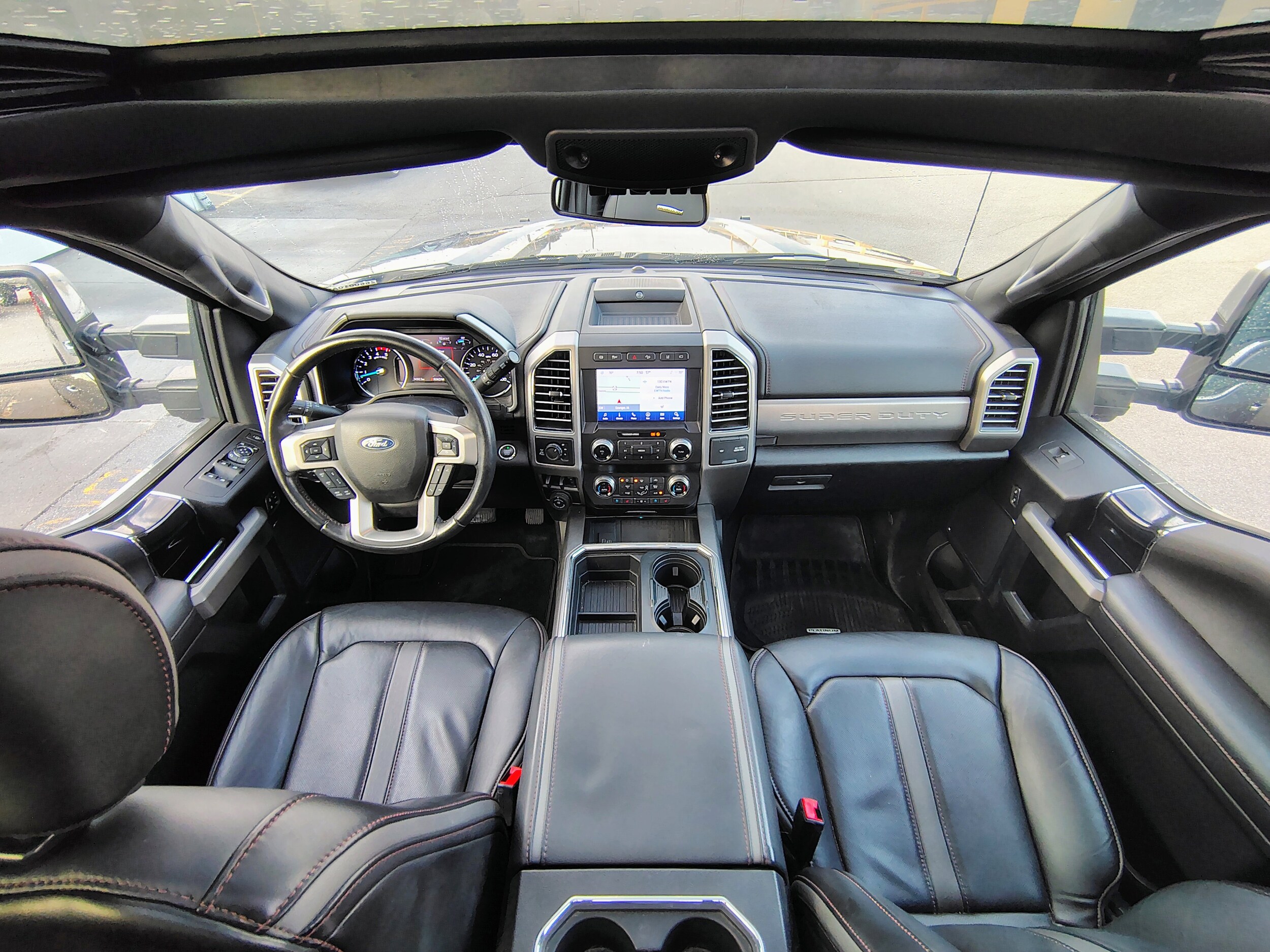 2021 Ford F-250 Platinum photo 2