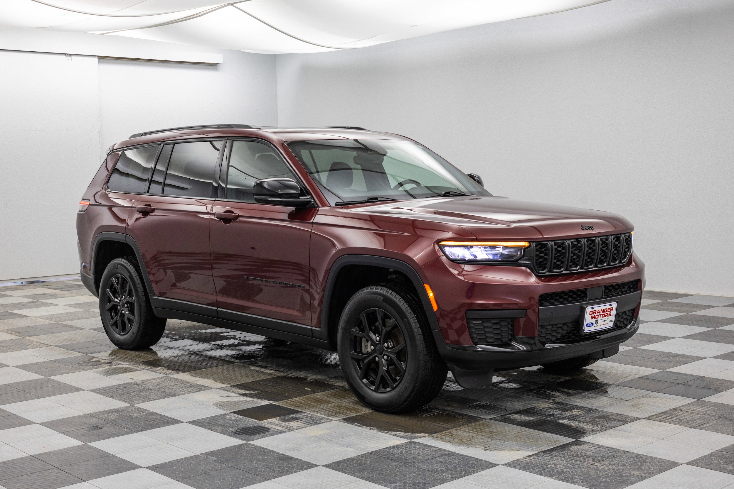 2024 Jeep Grand Cherokee L Altitude's photo