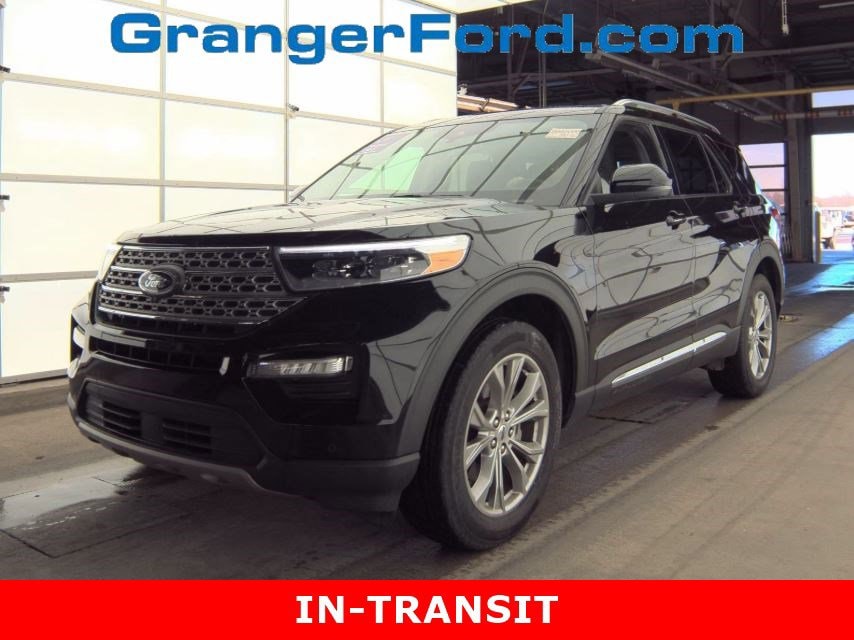2023 Ford Explorer Limited's photo