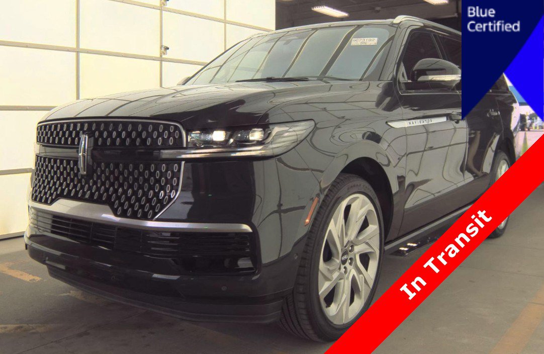 2025 Lincoln Navigator Reserve 4WD's photo