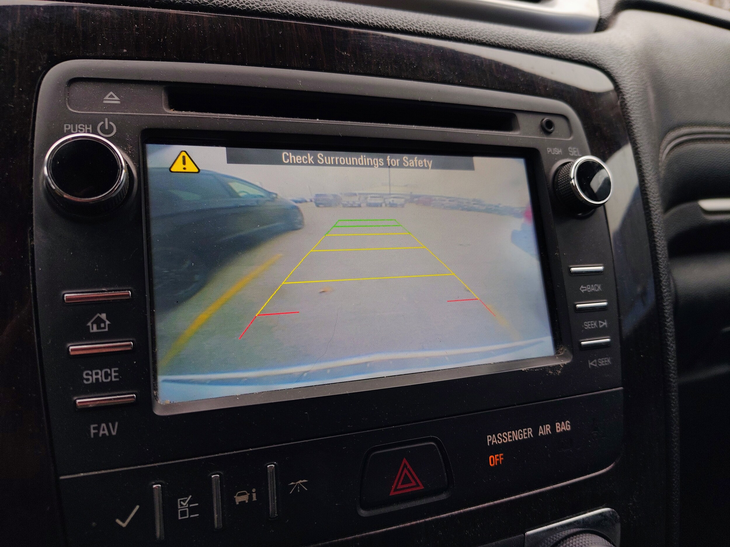 2016 Chevrolet Traverse 2LT photo 3