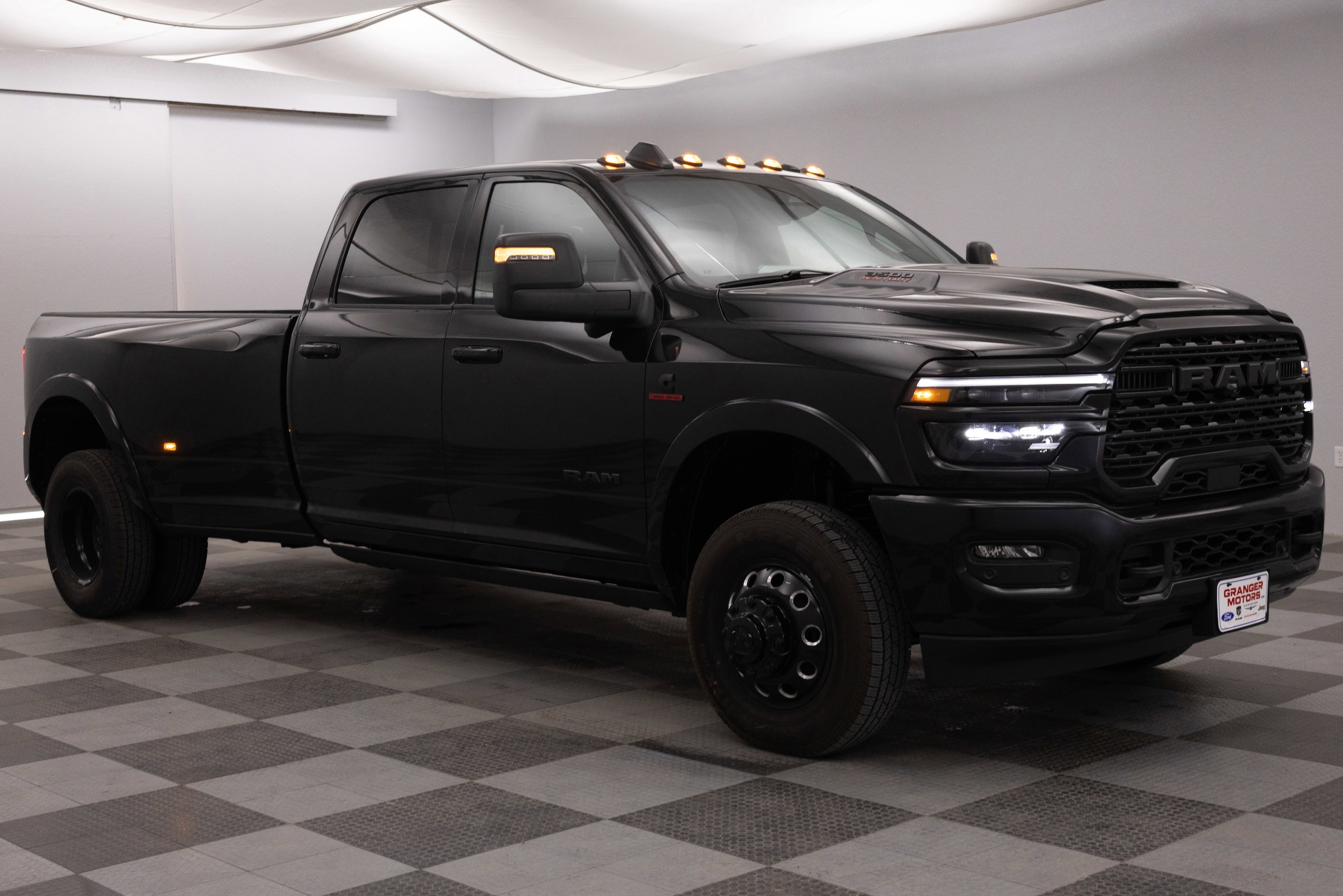 2026 RAM 3500 Limited 4X4 Crew Cab LWB's photo