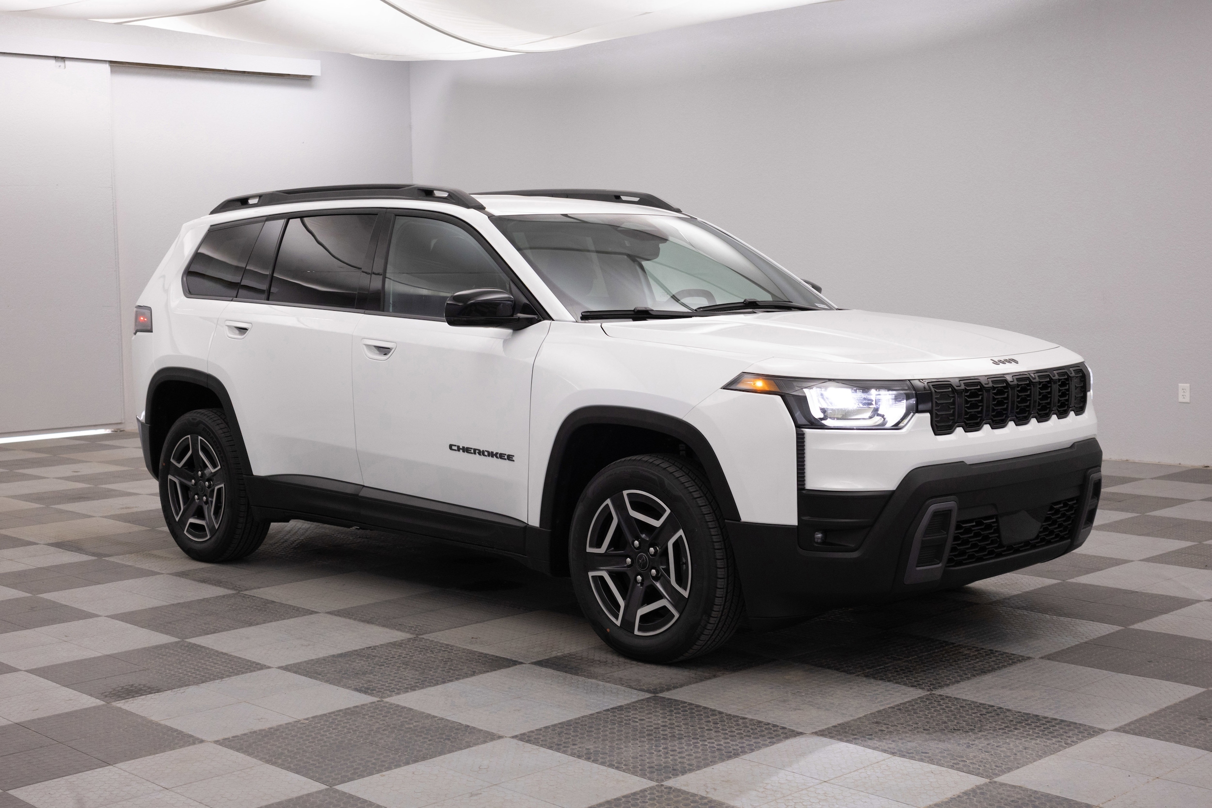 2026 Jeep Cherokee Limited HEV 4X4's photo