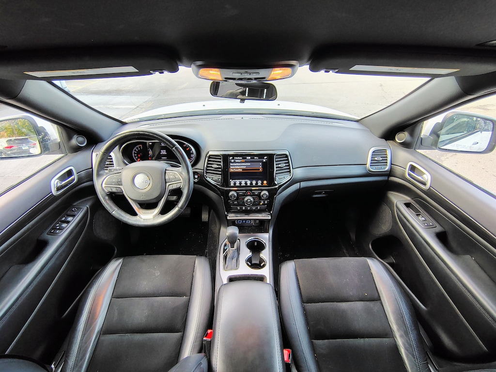 Used 2021 Jeep Grand Cherokee Laredo SUV