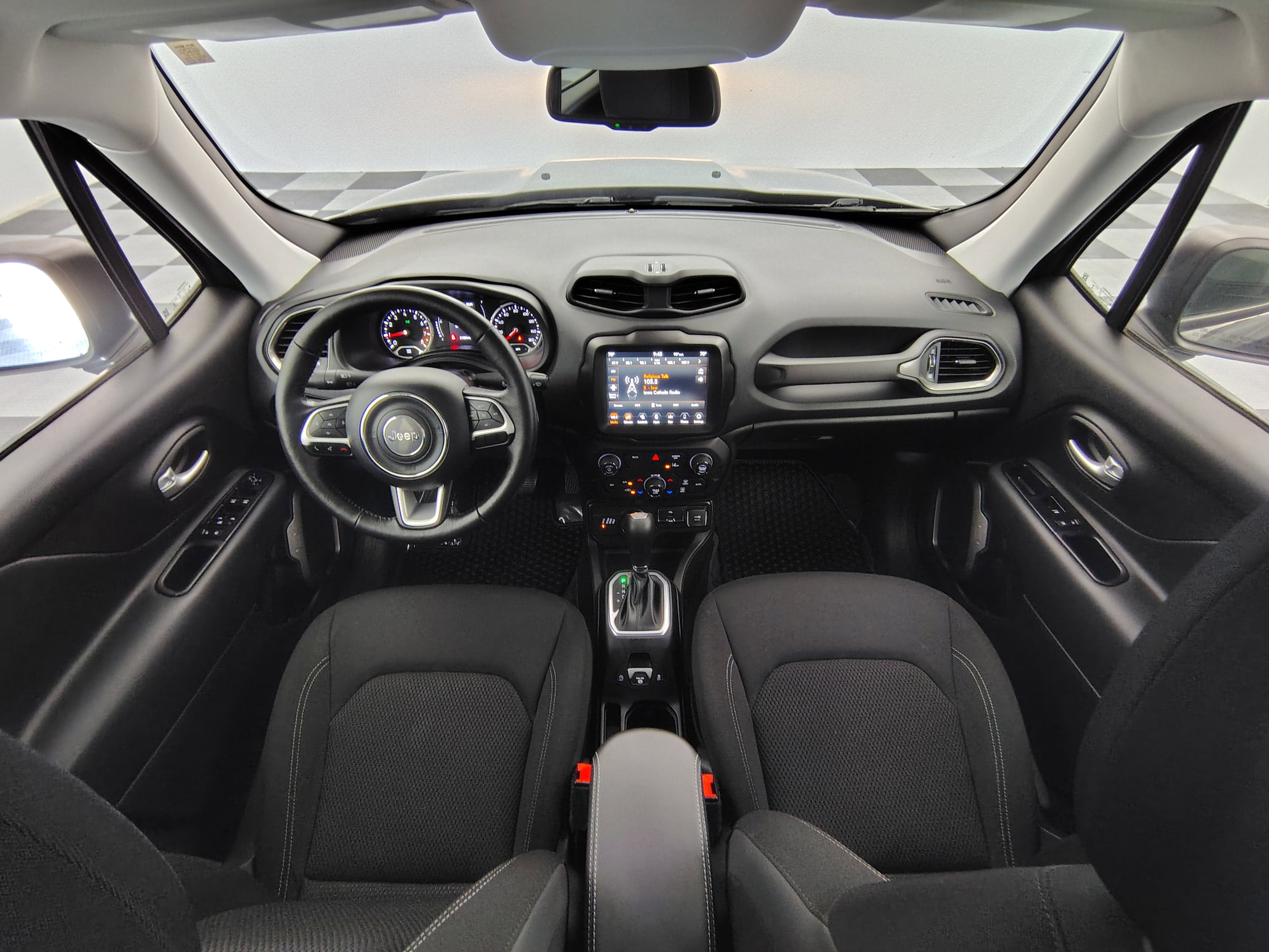 Used 2023 Jeep Renegade Latitude with VIN ZACNJDB15PPP13400 for sale in Granger, IA