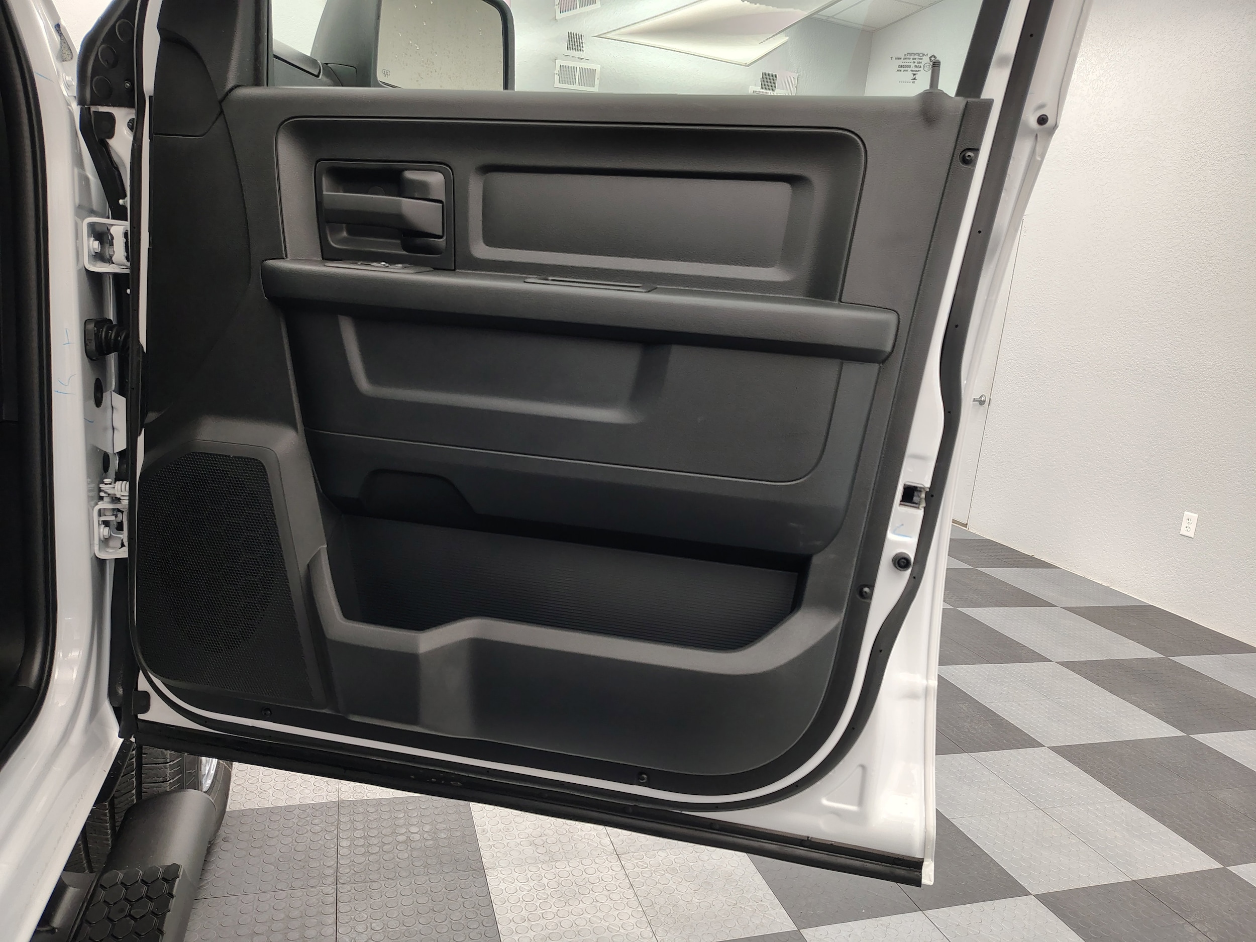 2026 RAM 2500 Tradesman - Photo 21