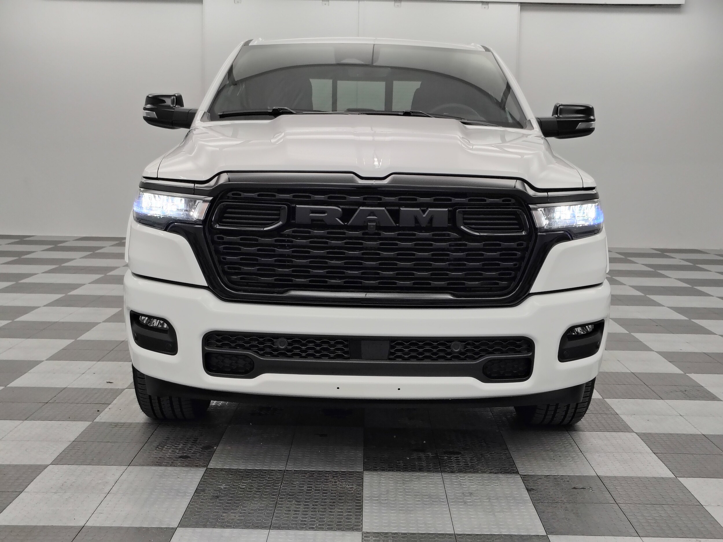 2026 Ram 1500 Big Horn photo 3