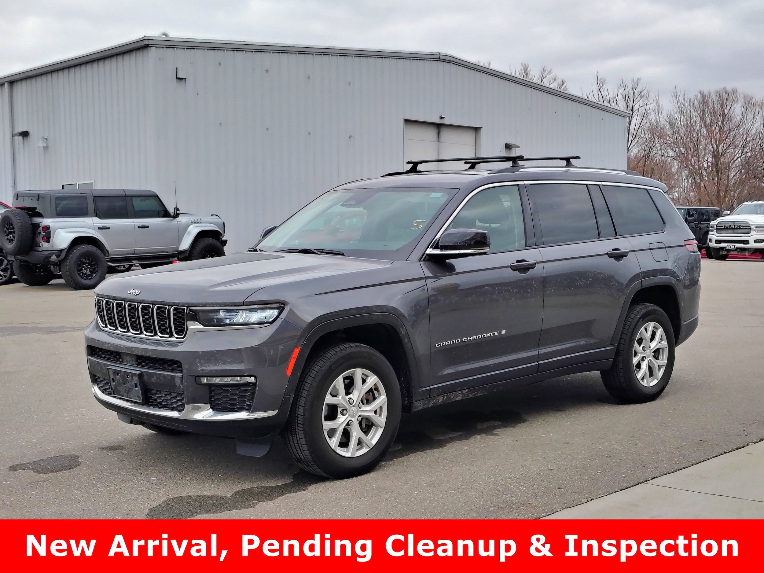 2023 Jeep Grand Cherokee L Limited's photo