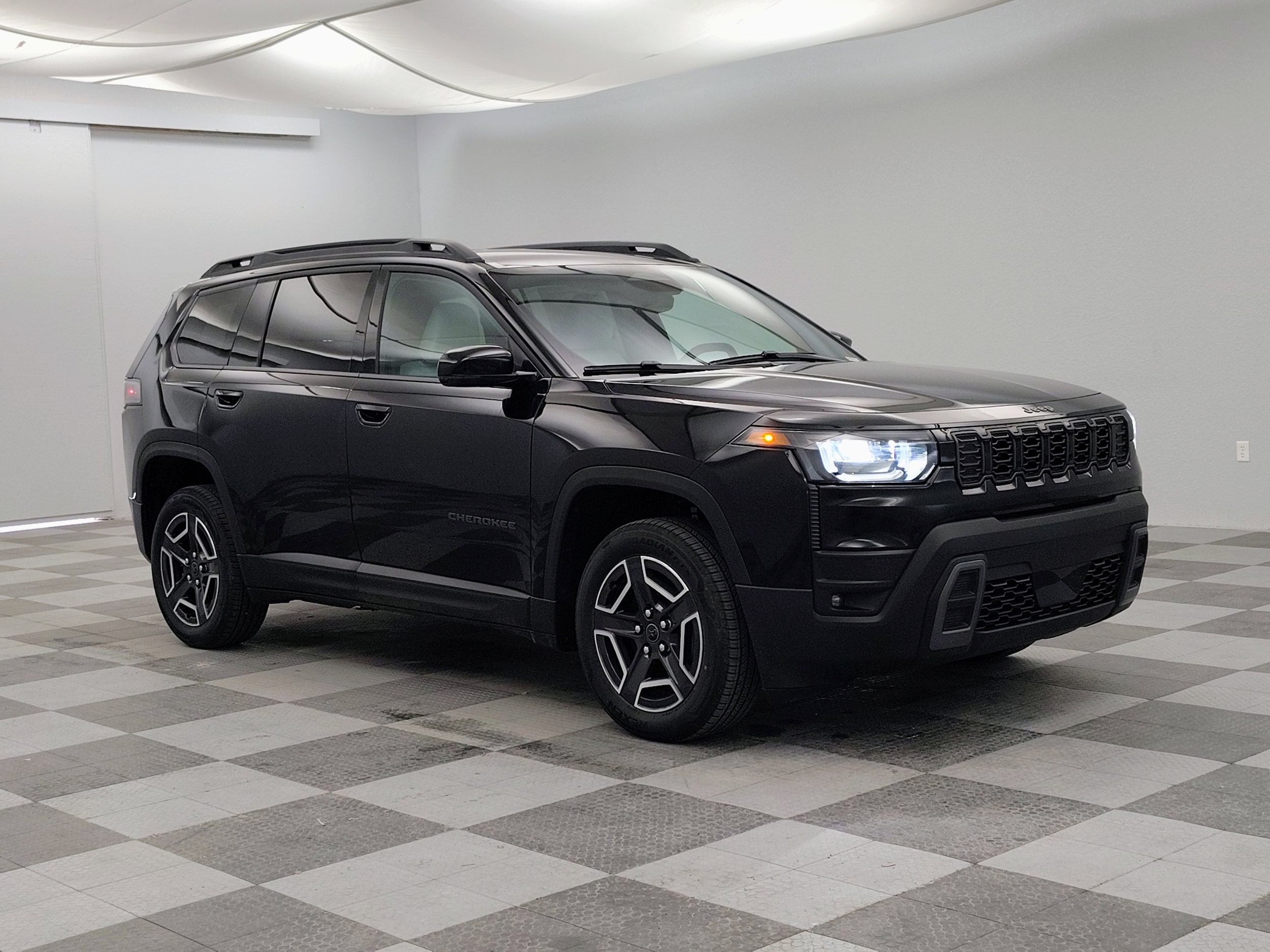 2026 Jeep Cherokee Limited HEV 4X4's photo
