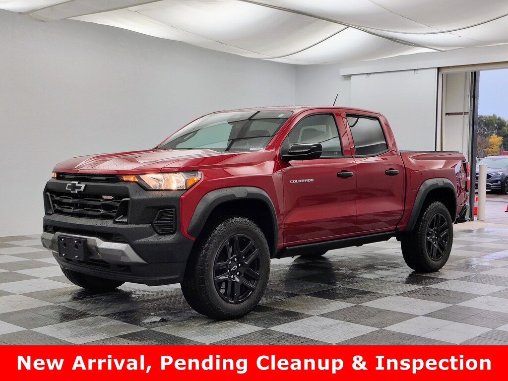 Used 2024 Chevrolet Colorado Trail Boss Truck