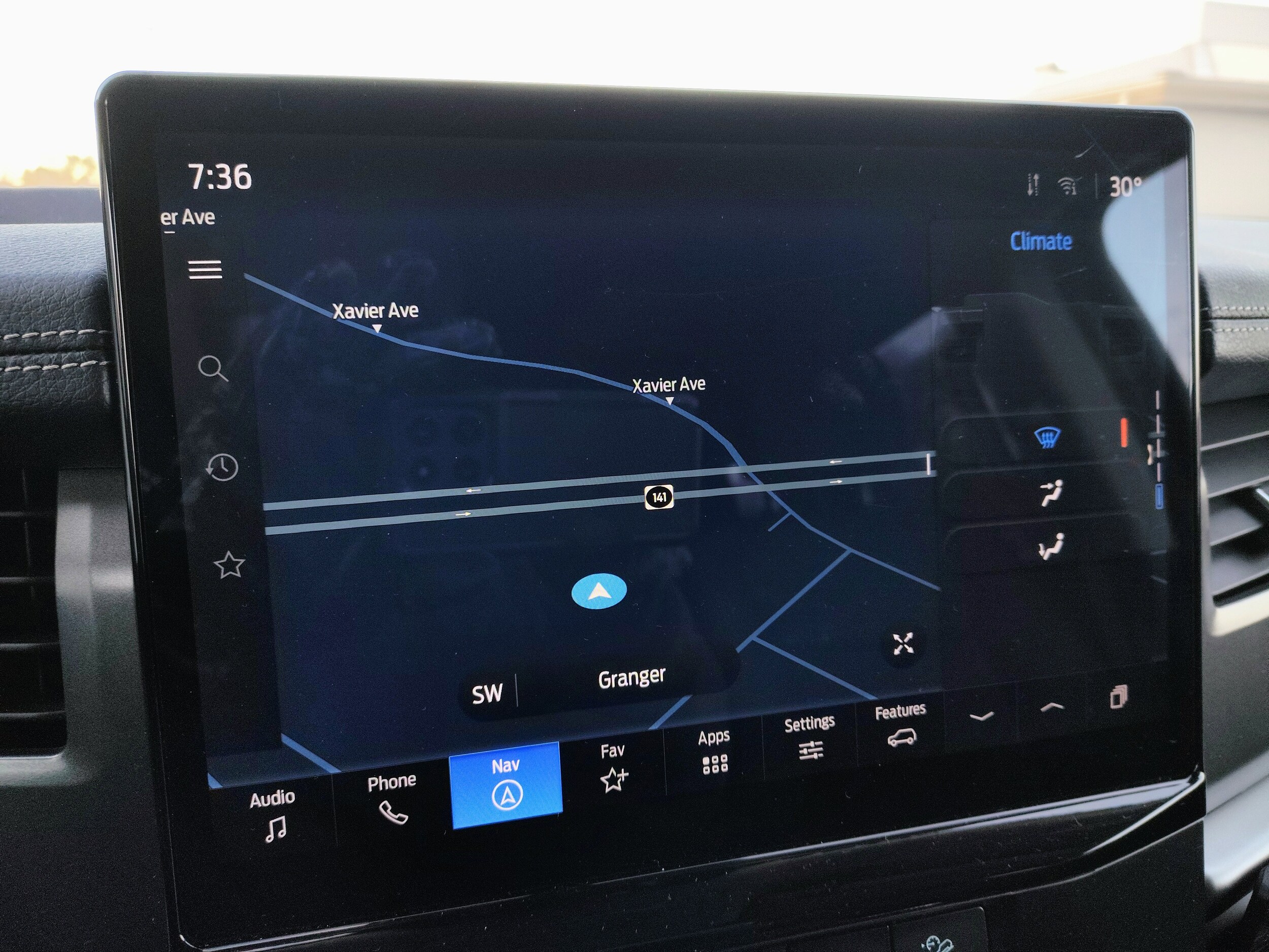 2024 Ford Expedition MAX XLT photo 3