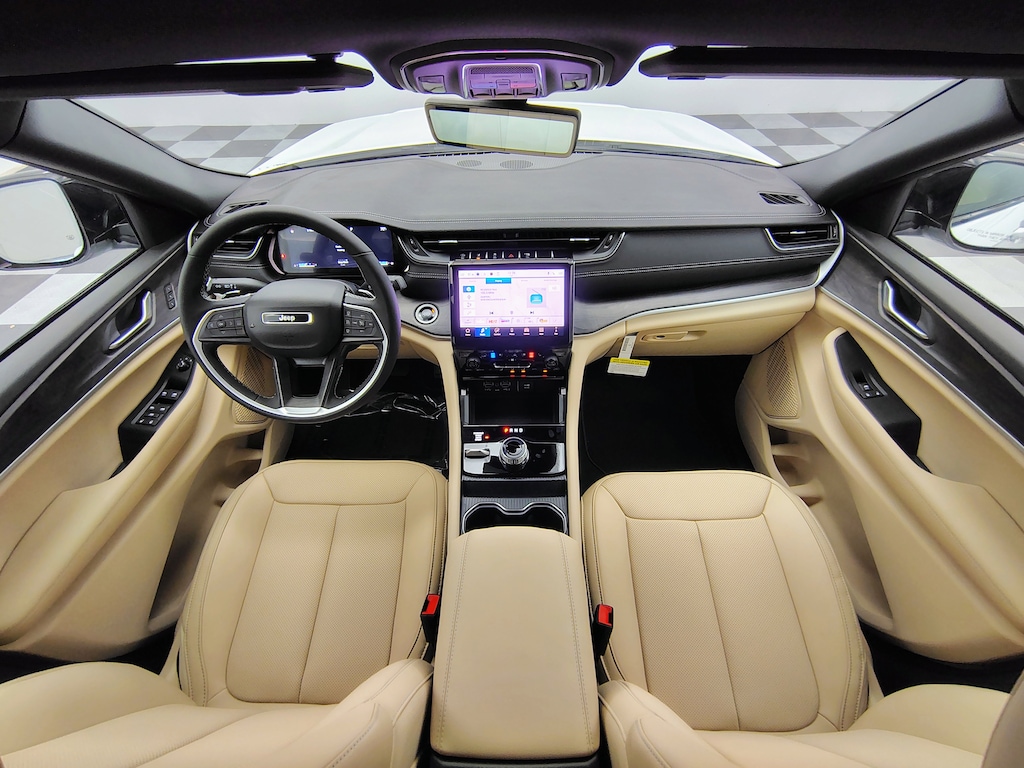 New 2025 Jeep Grand Cherokee Limited SUV