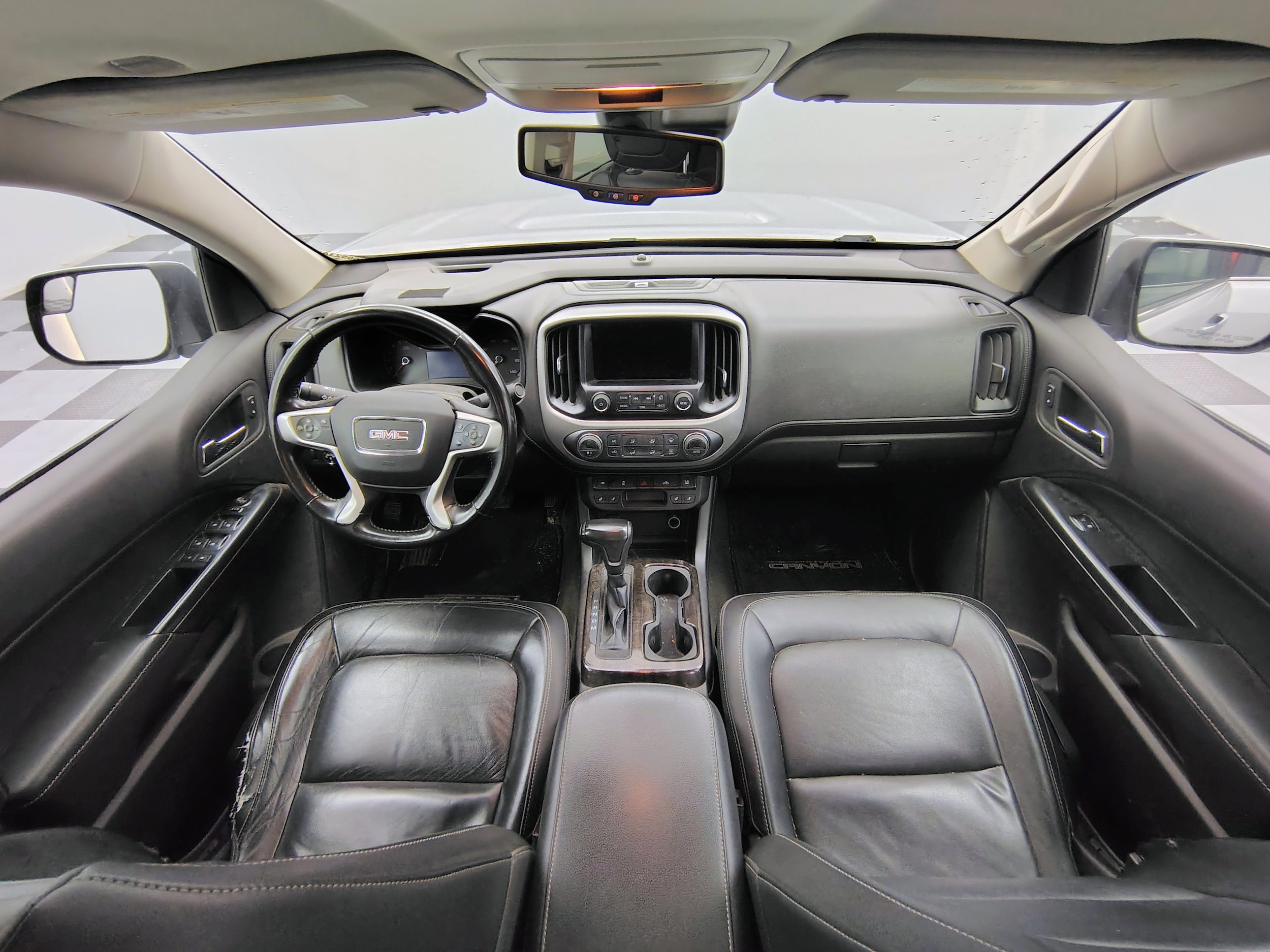 Used 2015 GMC Canyon SLT with VIN 1GTG6CE30F1241111 for sale in Granger, IA