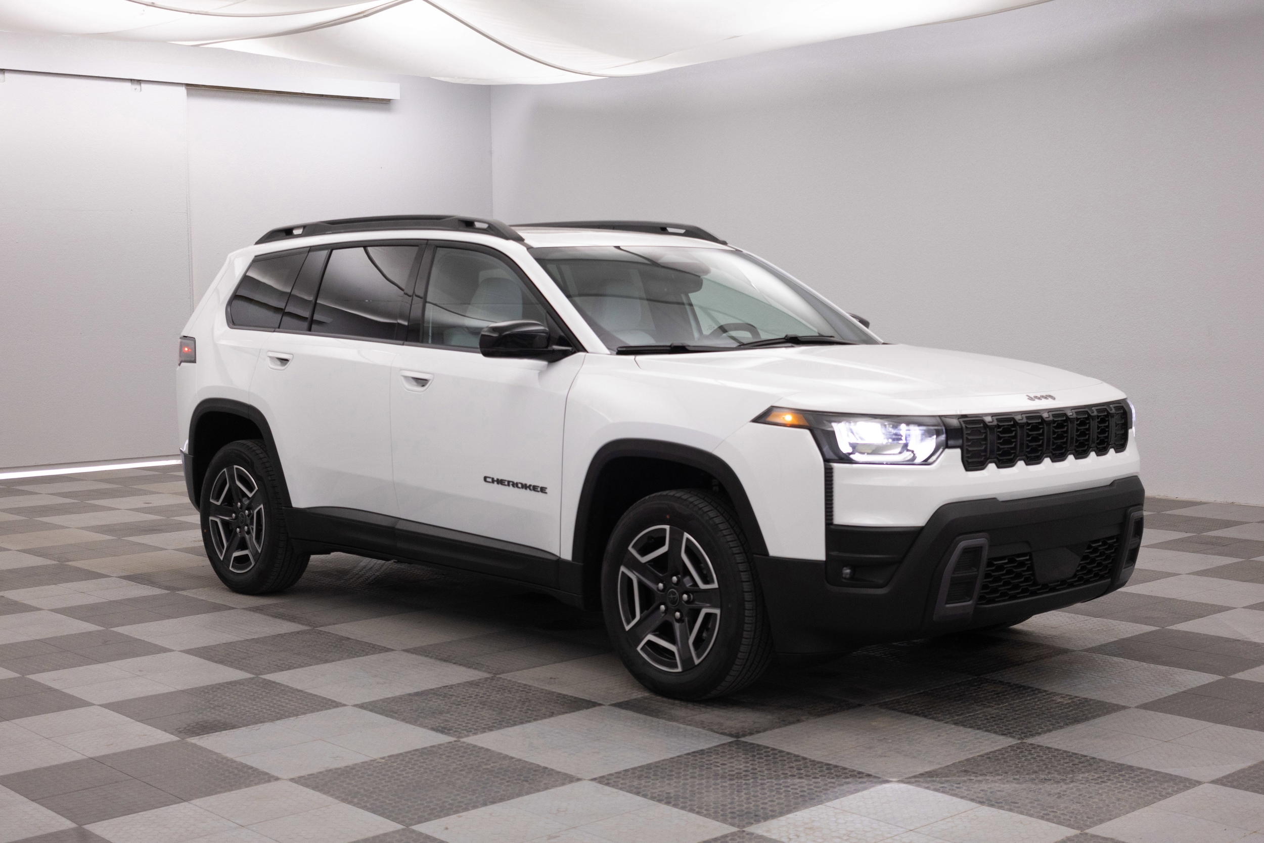 2026 Jeep Cherokee Limited HEV 4X4's photo