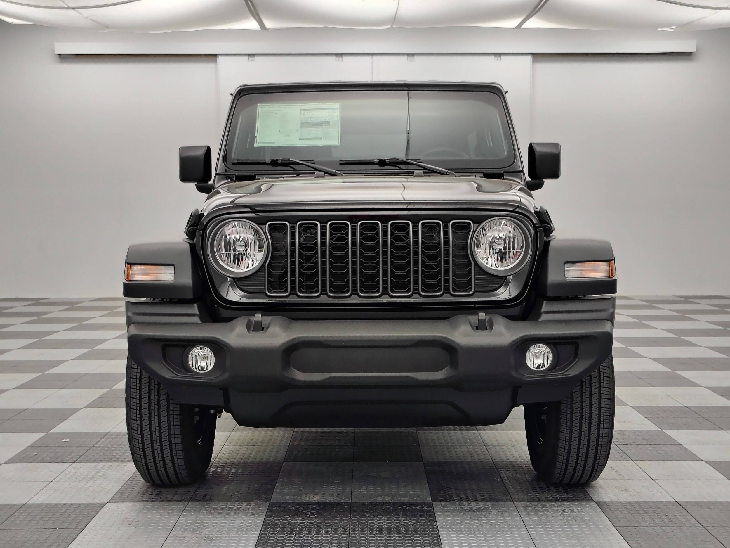 2025 Jeep Wrangler Unlimited Sport photo 4