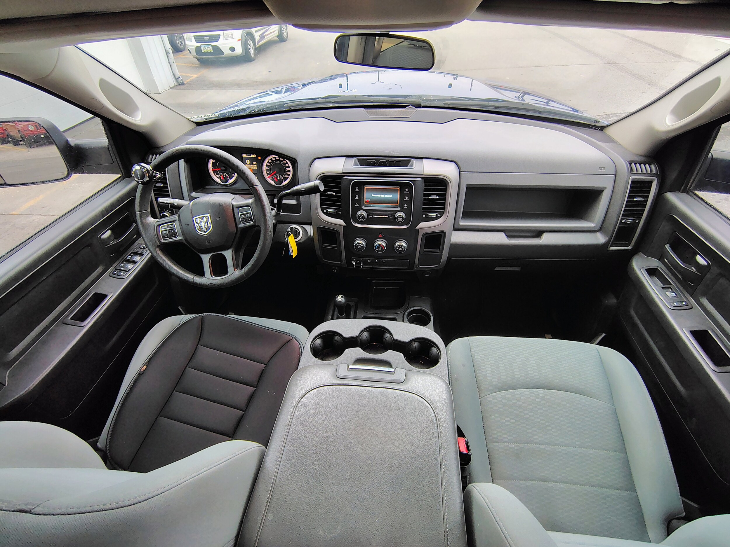 2018 Ram 2500 Tradesman photo 2