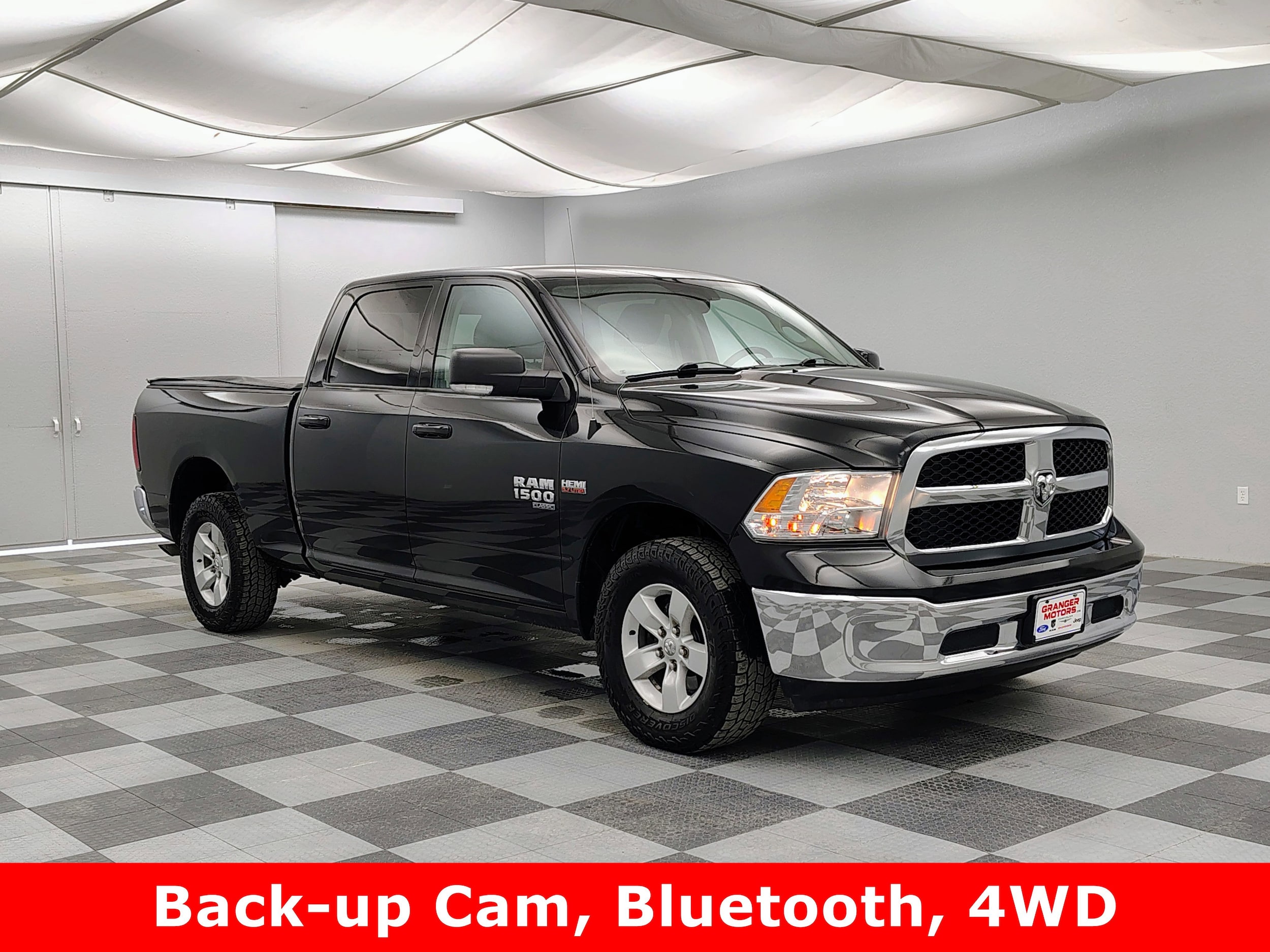 2019 RAM 1500 Classic SLT's photo
