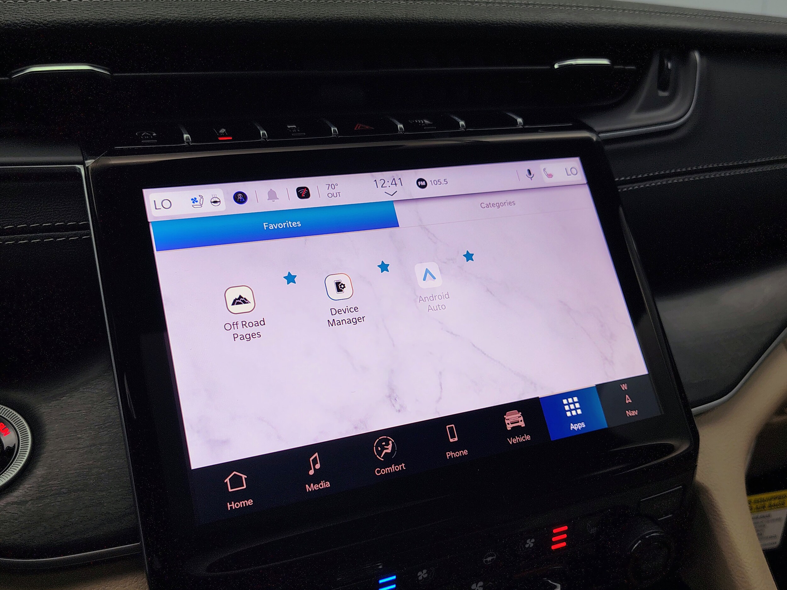 2025 Jeep Grand Cherokee Limited photo 2