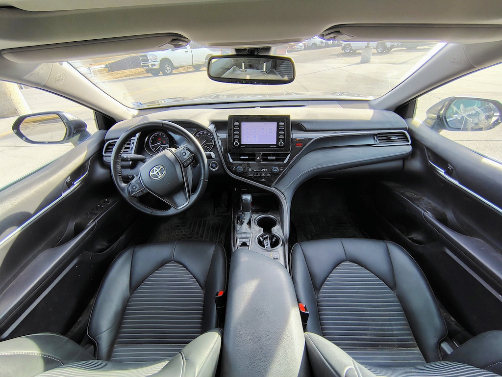 Used 2023 Toyota Camry SE Car