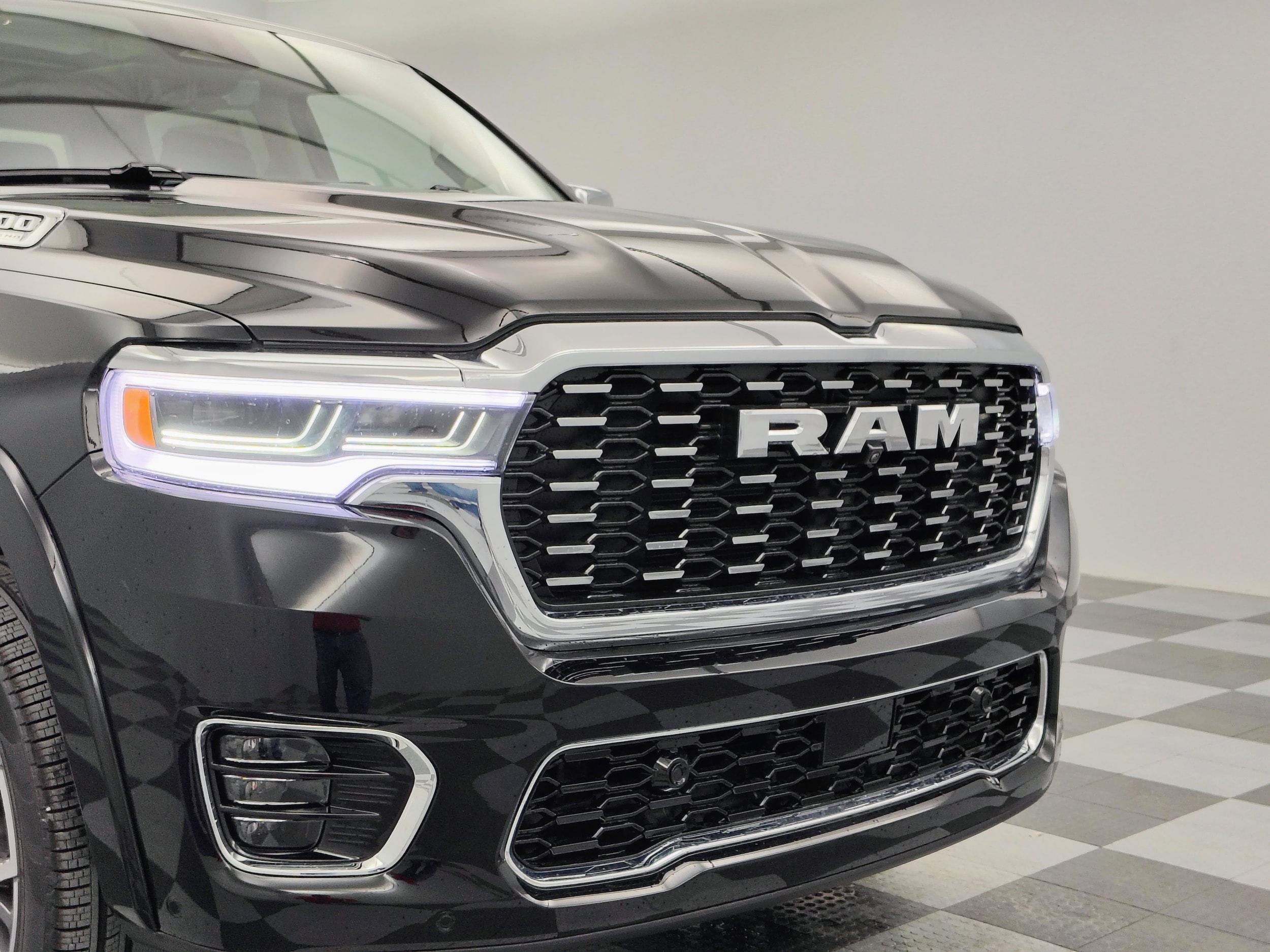 2026 RAM 1500 Tungsten - Photo 13