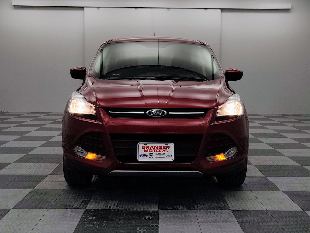 Used 2015 Ford Escape SE SUV